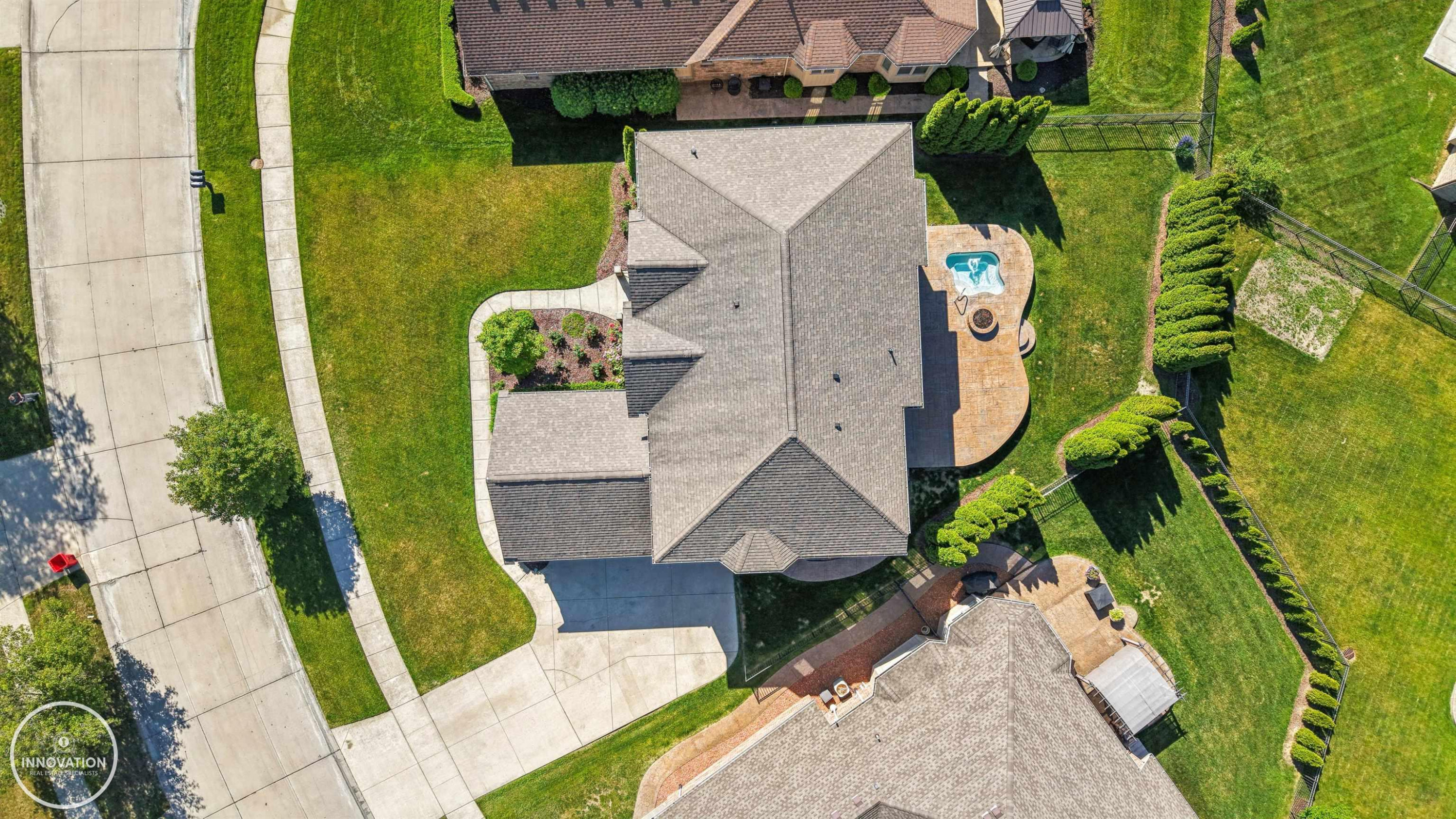 19060 Bedford Drive, 34, Clinton Twp, MI 48038 — Photo 4