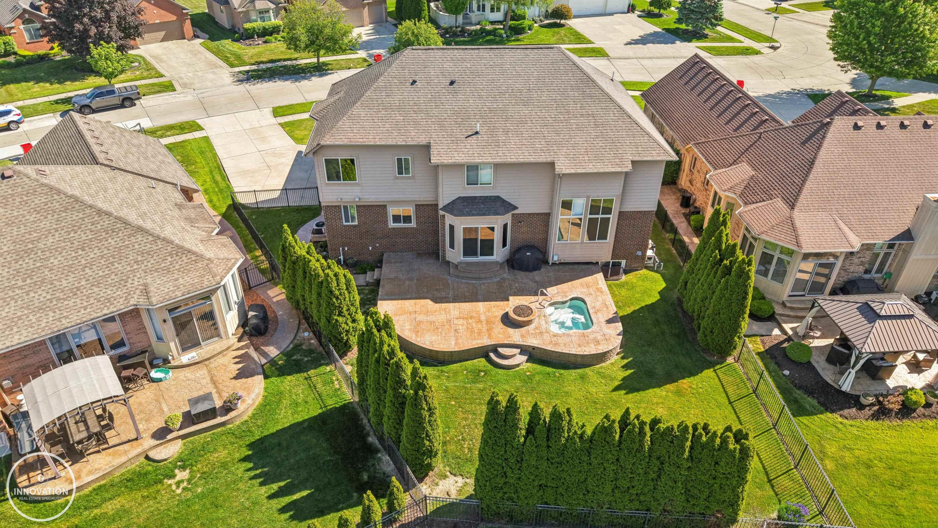 19060 Bedford Drive, 34, Clinton Twp, MI 48038 — Photo 5