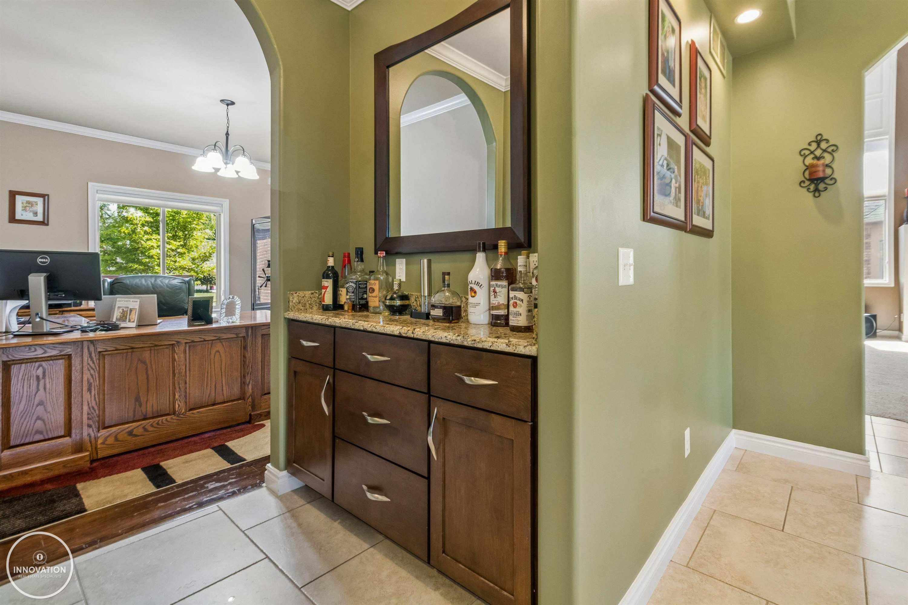 19060 Bedford Drive, 34, Clinton Twp, MI 48038 — Photo 21