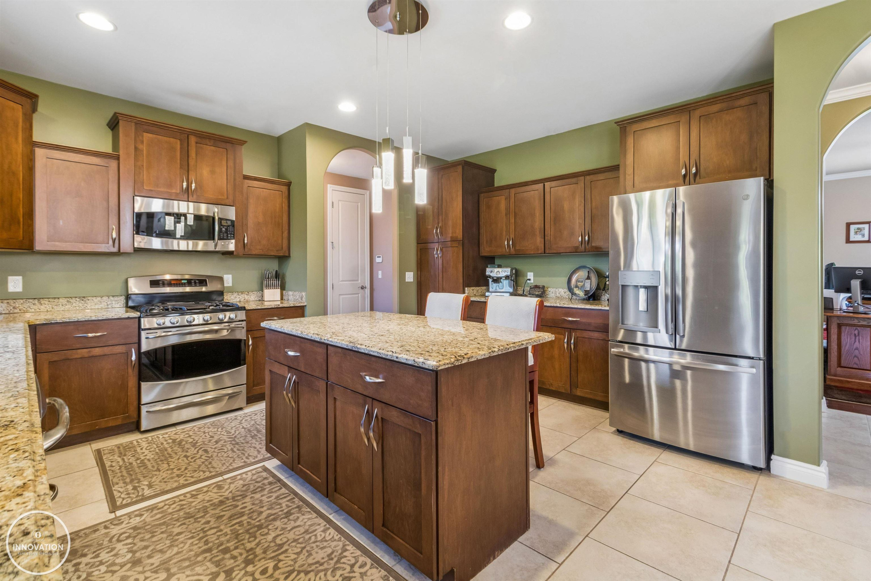 19060 Bedford Drive, 34, Clinton Twp, MI 48038 — Photo 29
