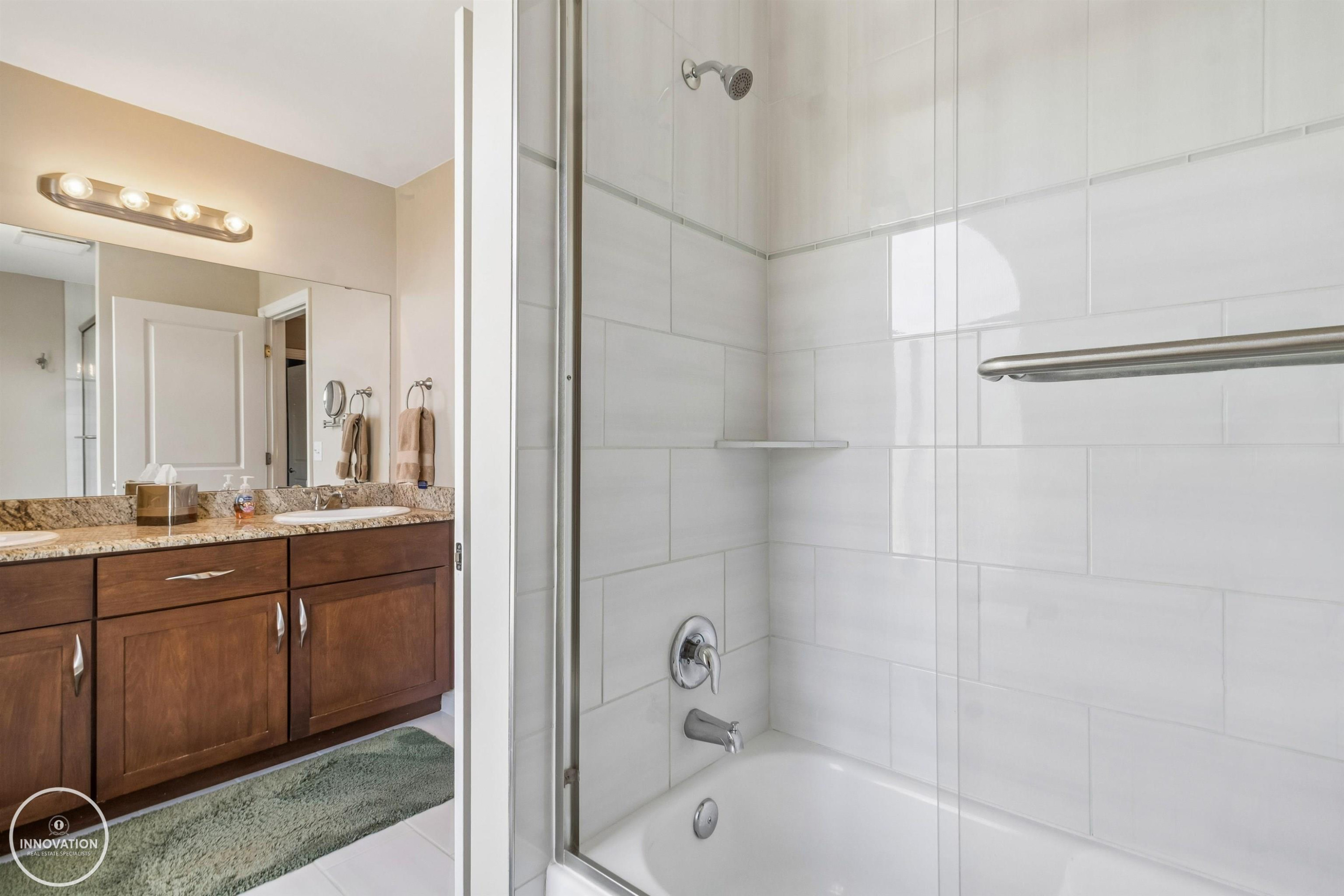19060 Bedford Drive, 34, Clinton Twp, MI 48038 — Photo 42