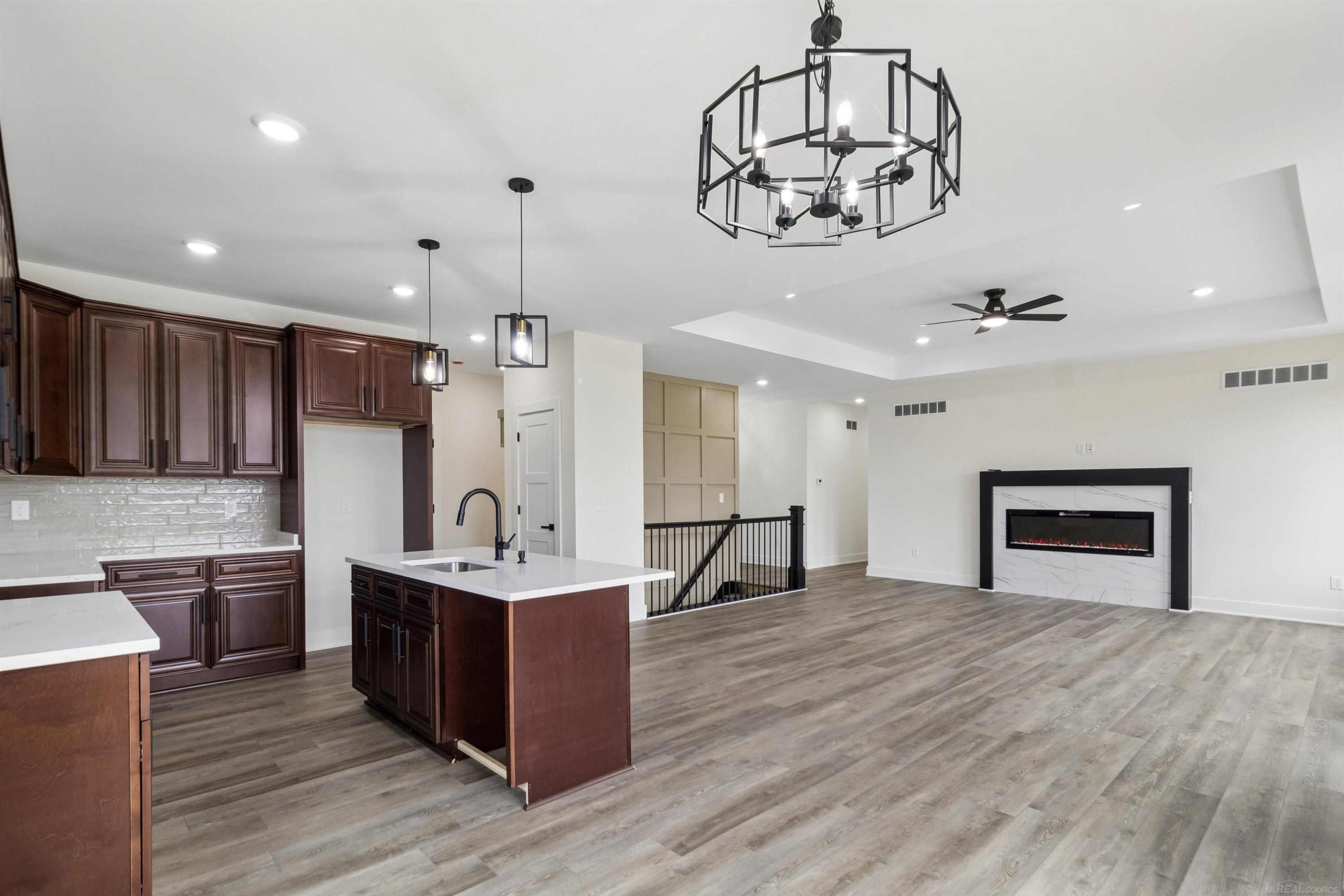 45550 Gable Drive, Macomb, MI 48044 — Photo 9