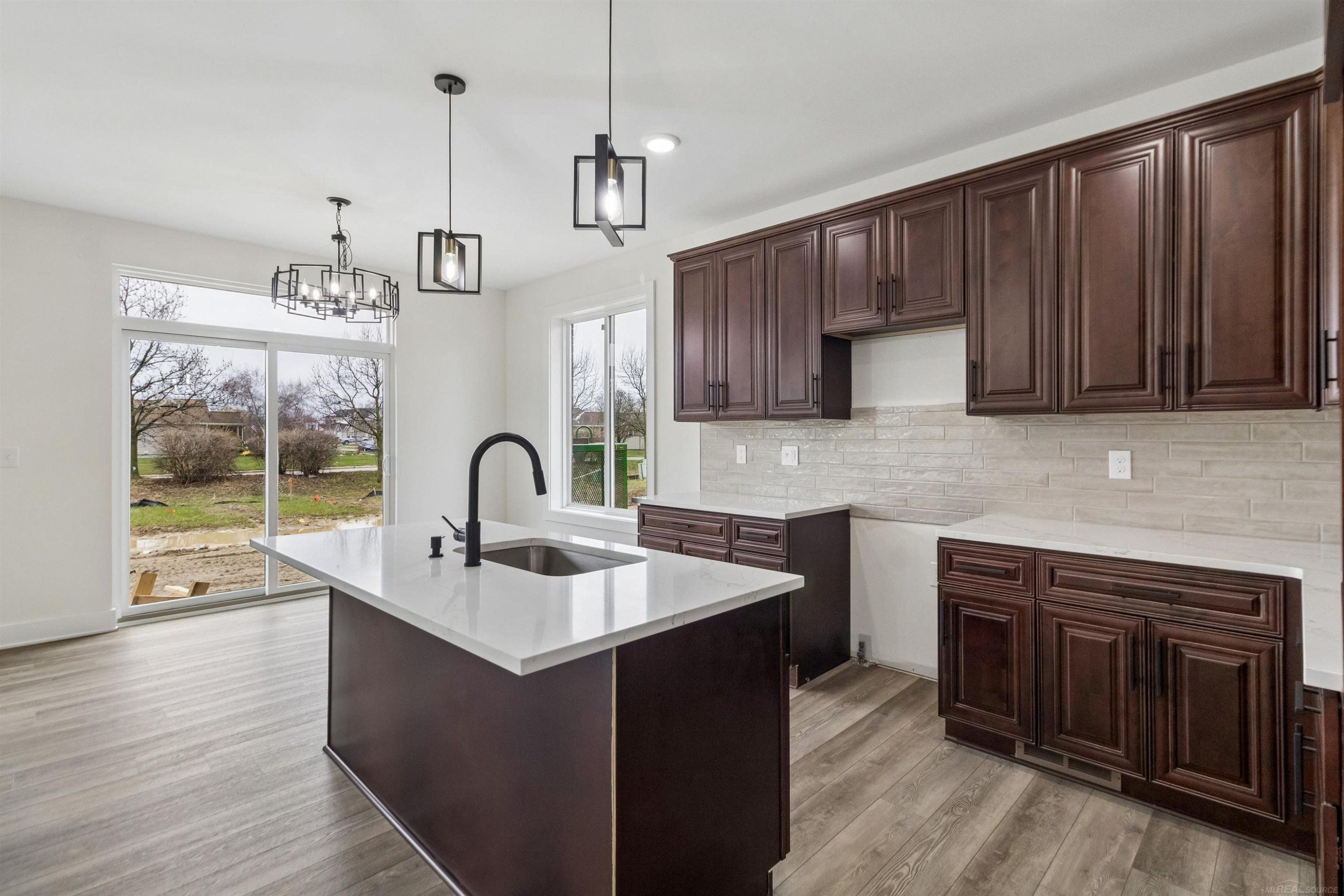 45550 Gable Drive, Macomb, MI 48044 — Photo 12