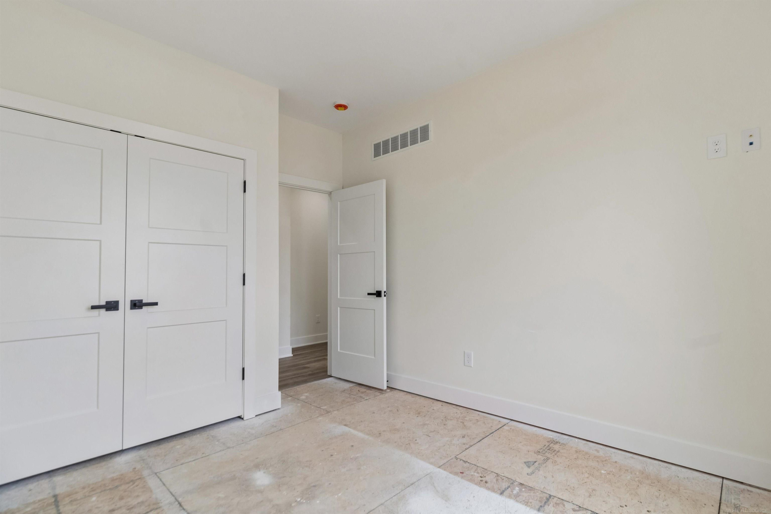 45550 Gable Drive, Macomb, MI 48044 — Photo 25