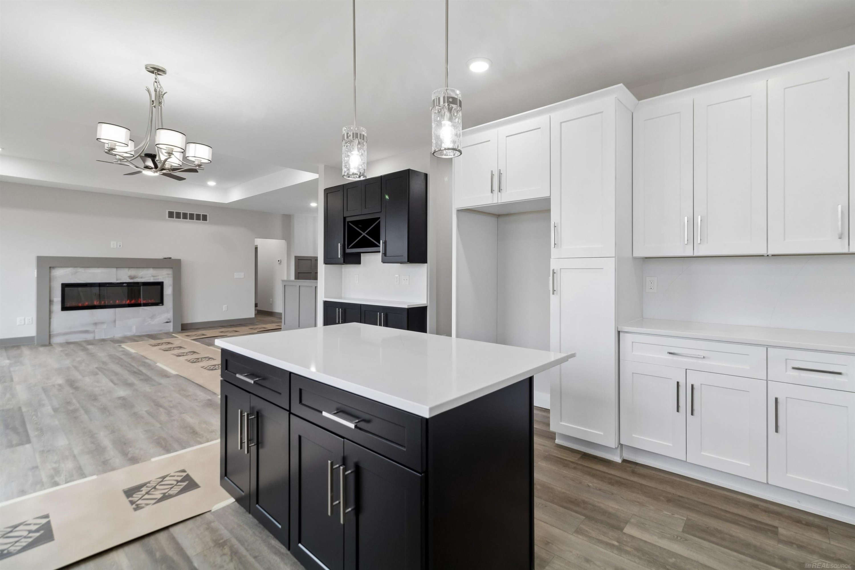 45519 Gable Drive, Macomb, MI 48044 — Photo 10