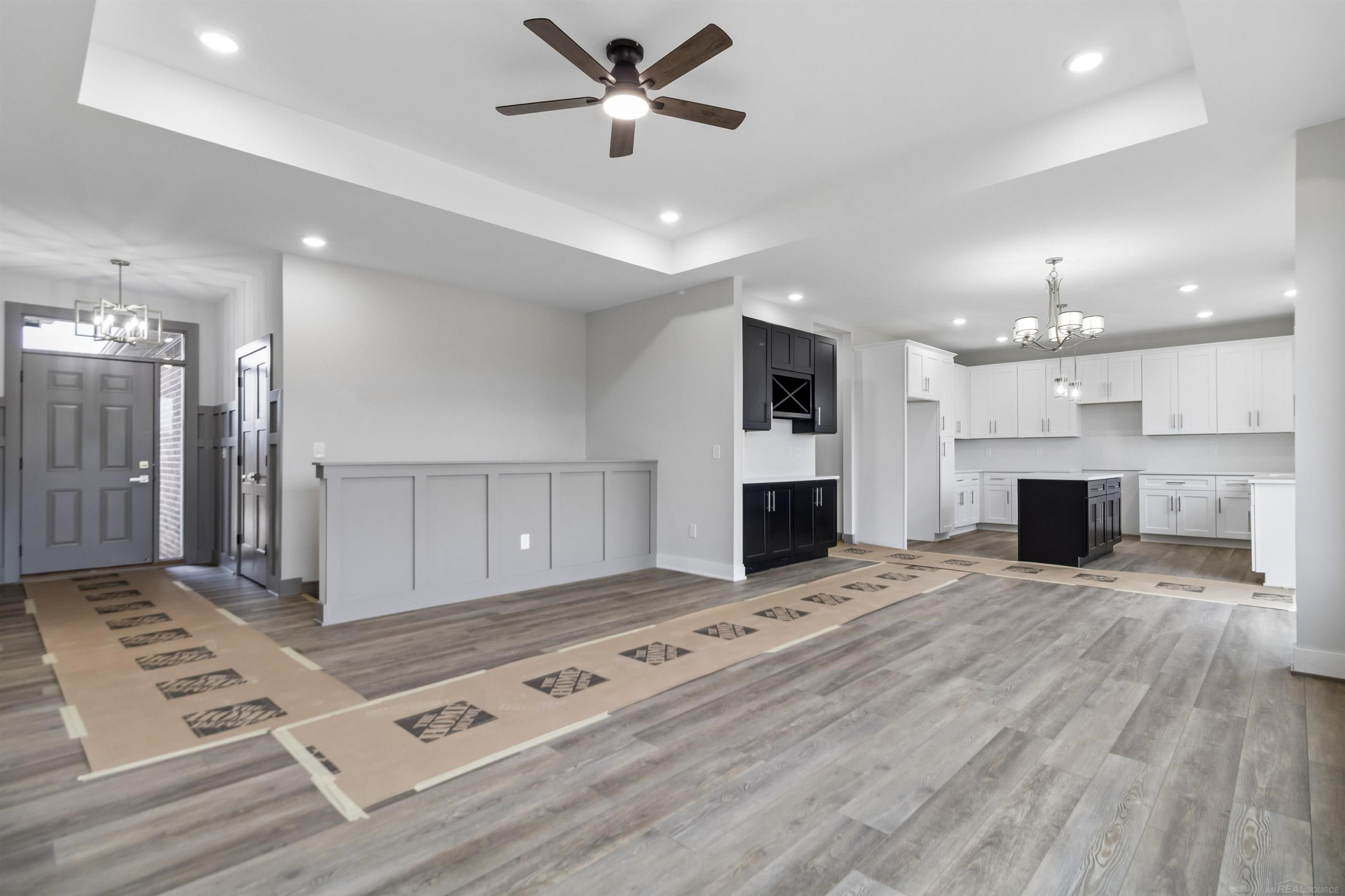 45519 Gable Drive, Macomb, MI 48044 — Photo 12