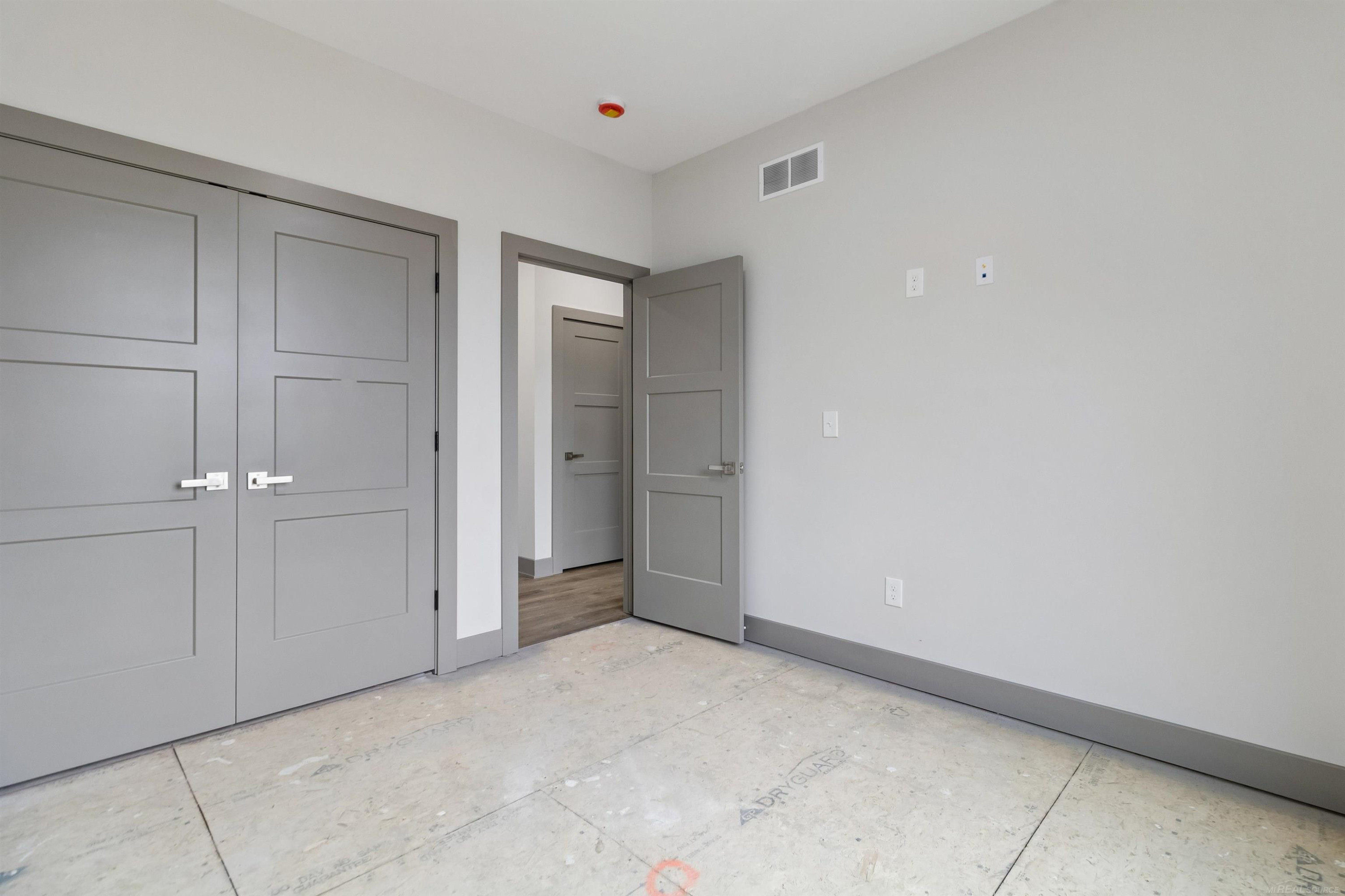 45519 Gable Drive, Macomb, MI 48044 — Photo 26