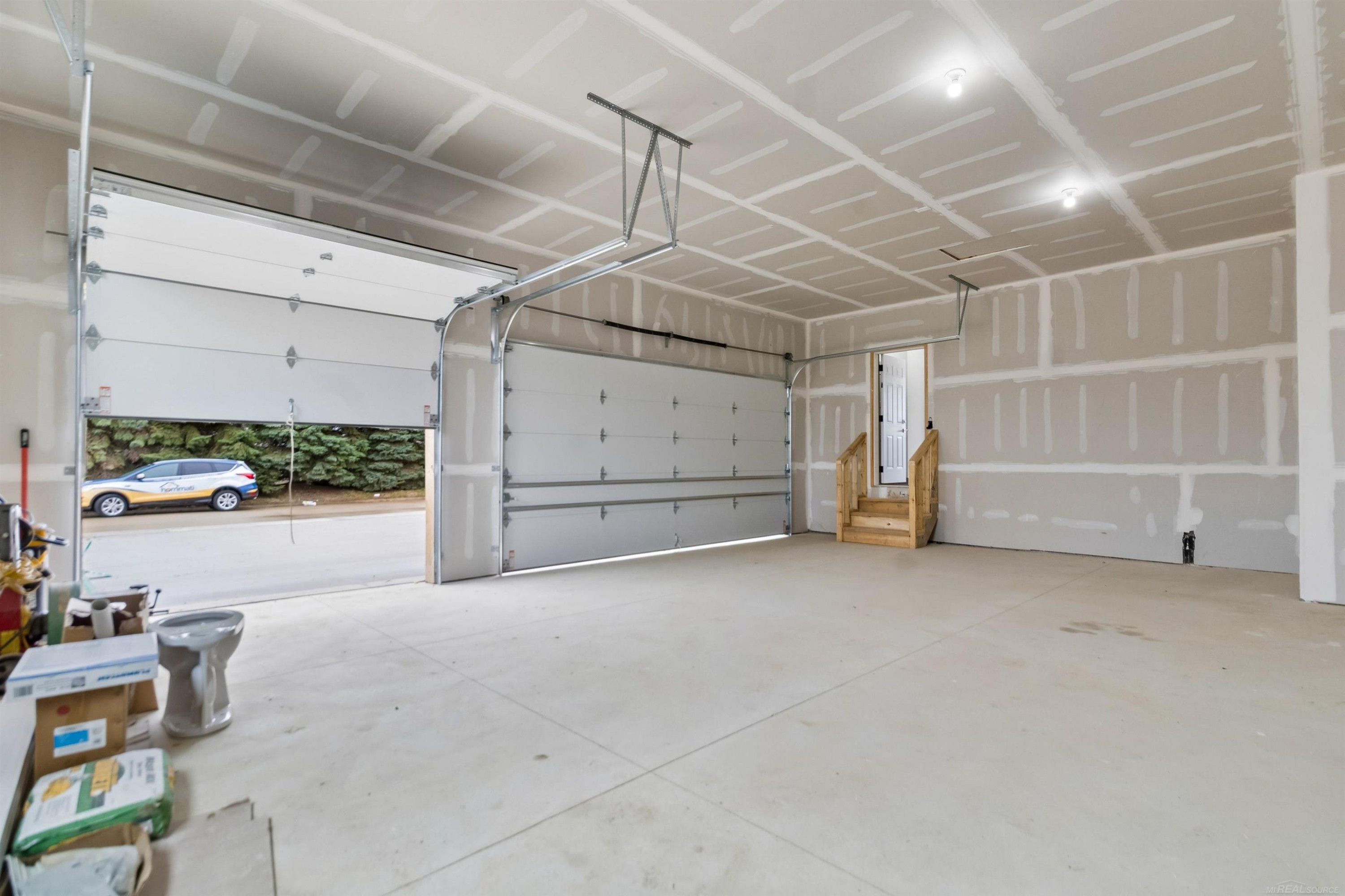 45519 Gable Drive, Macomb, MI 48044 — Photo 32