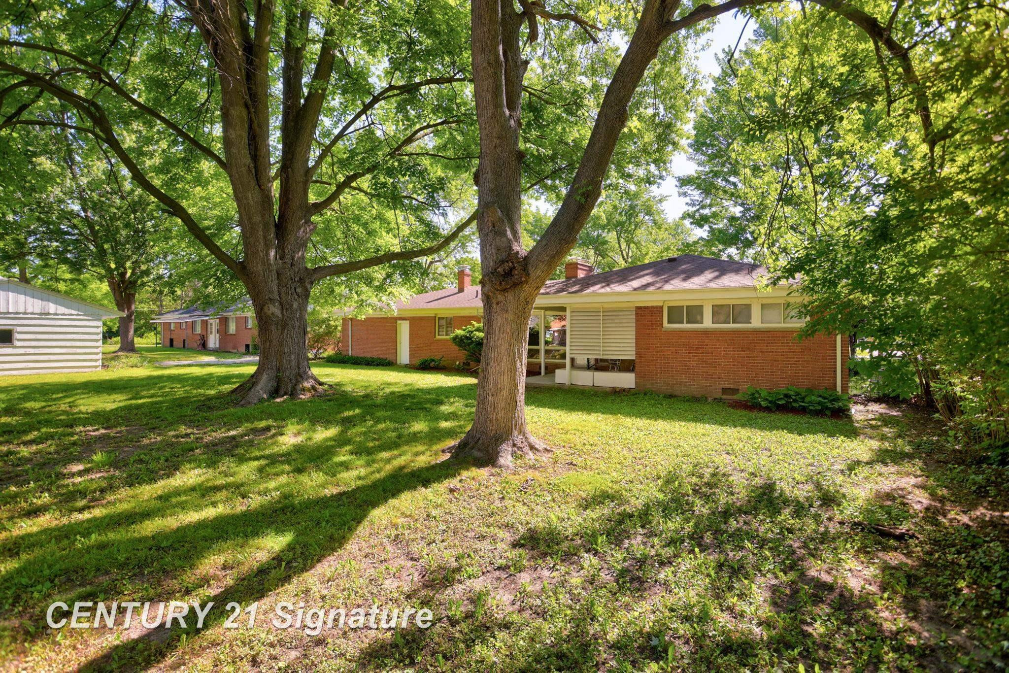 2765 Cecelia Street, Saginaw, MI 48602 — Photo 35