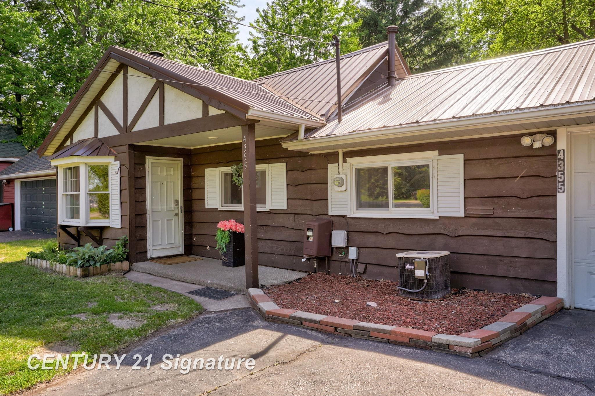 4355 N Michigan Avenue, Saginaw, MI 48604 — Photo 4