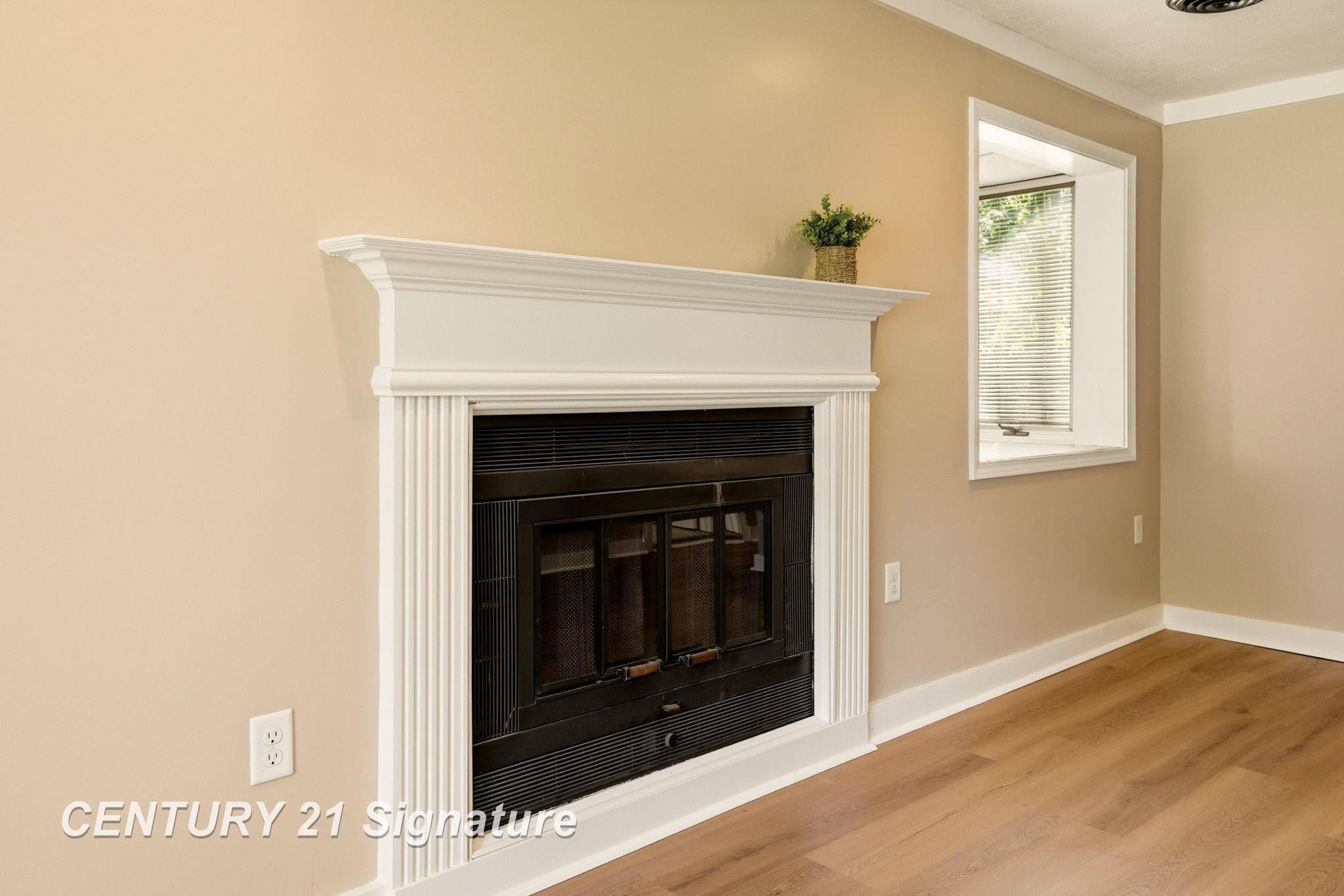 4355 N Michigan Avenue, Saginaw, MI 48604 — Photo 11