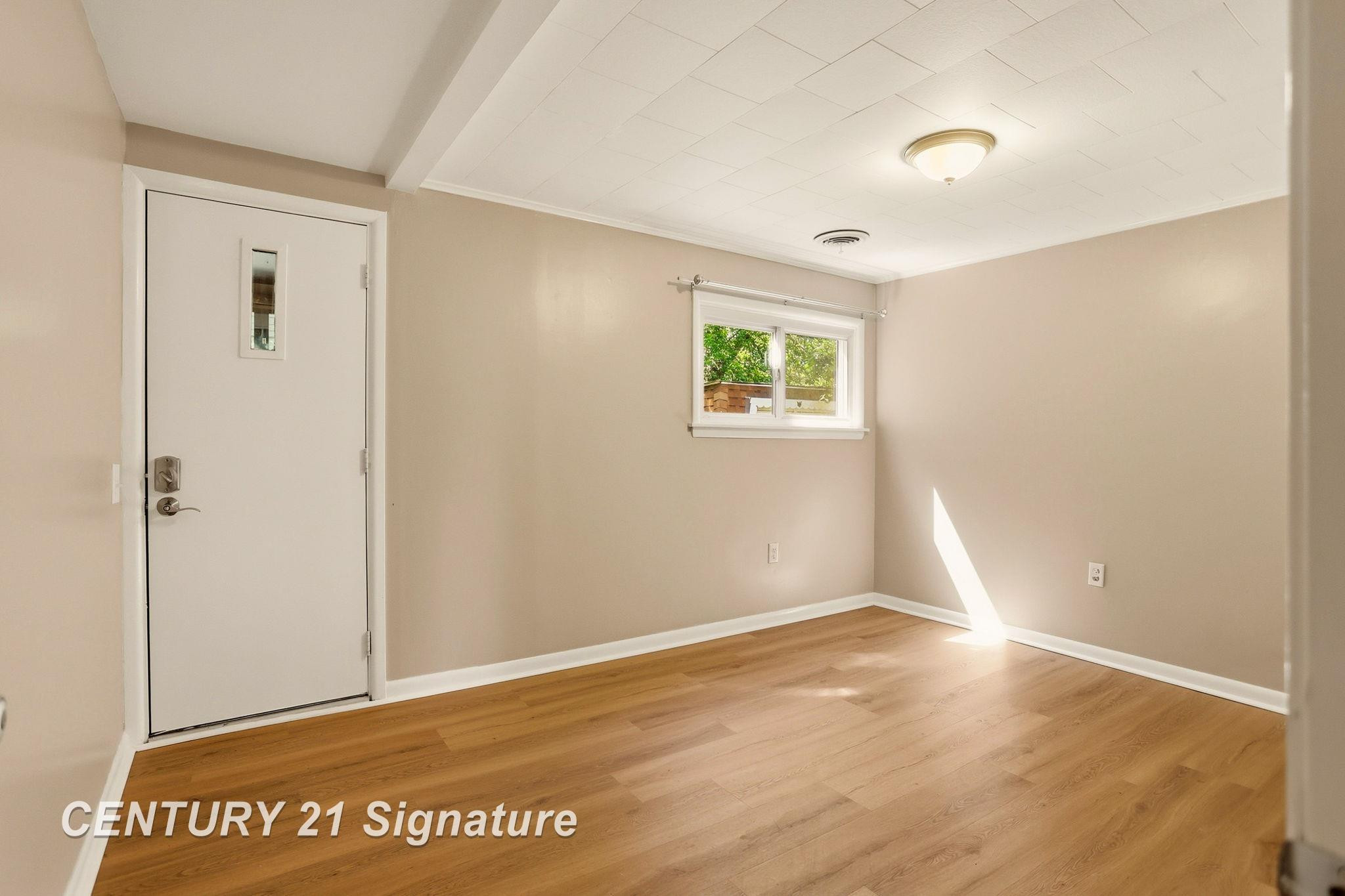 4355 N Michigan Avenue, Saginaw, MI 48604 — Photo 20