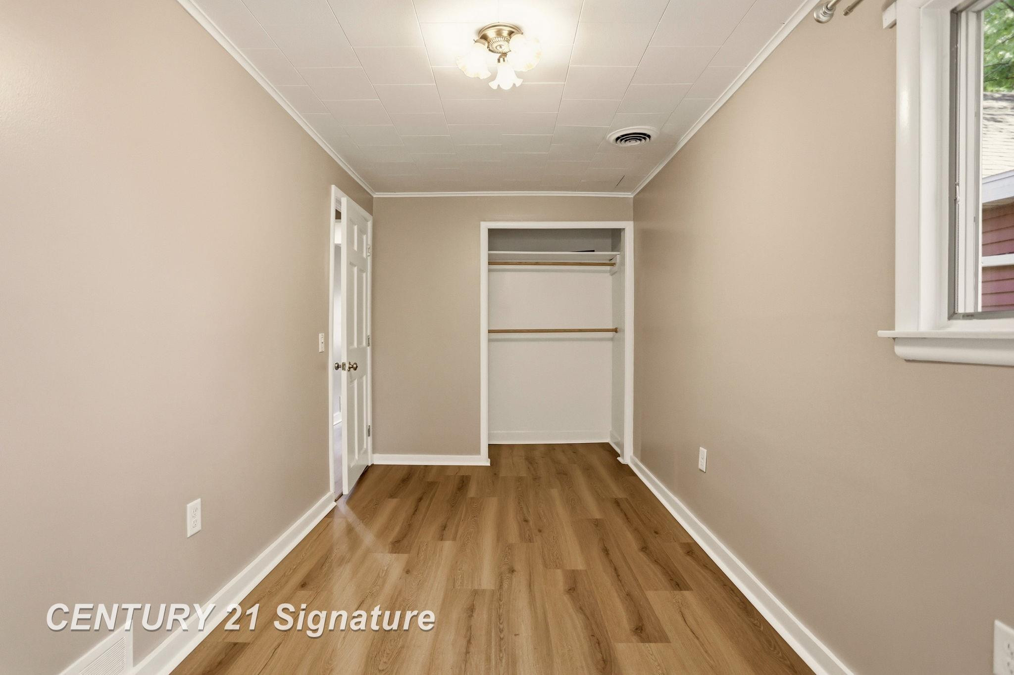 4355 N Michigan Avenue, Saginaw, MI 48604 — Photo 31