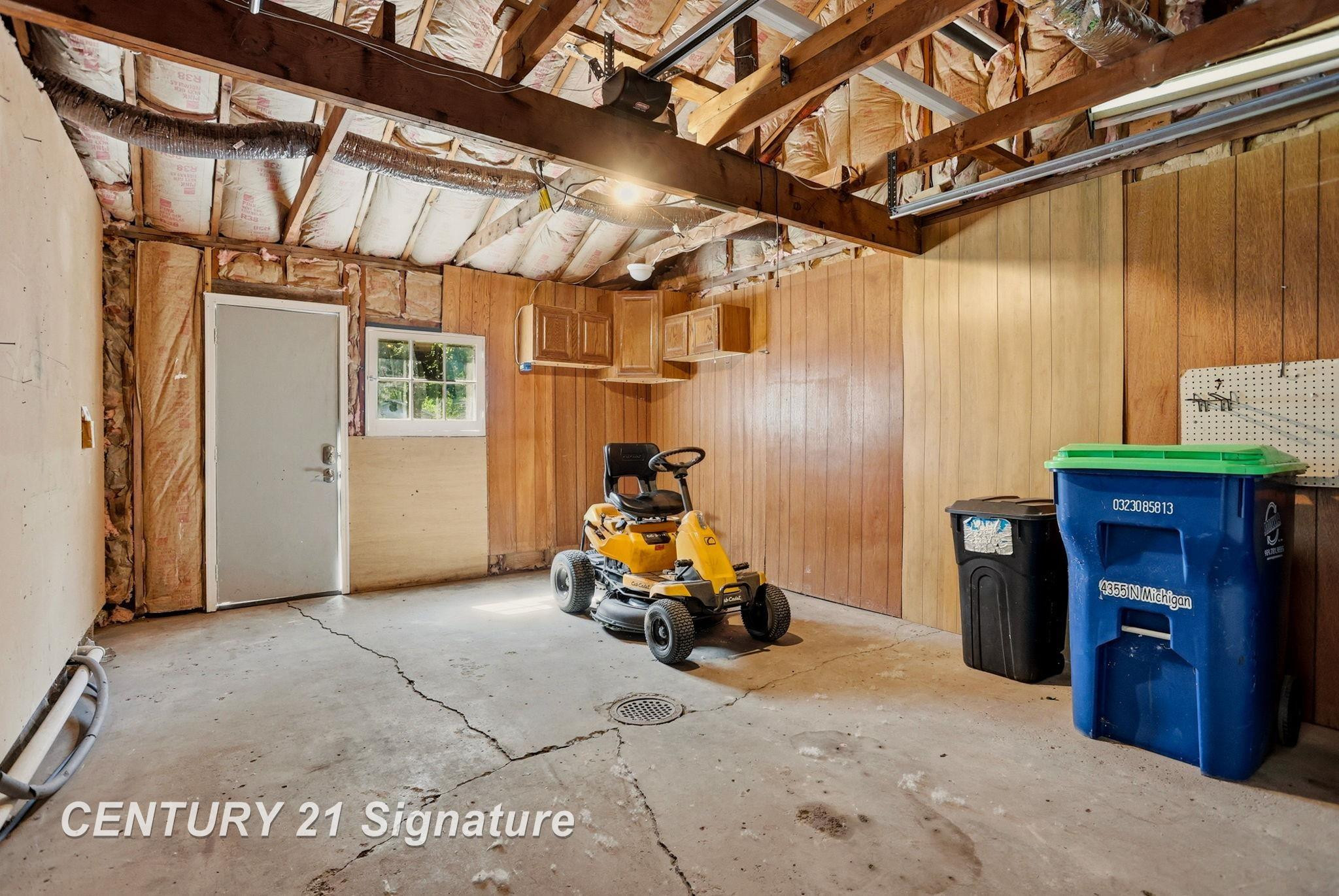 4355 N Michigan Avenue, Saginaw, MI 48604 — Photo 37