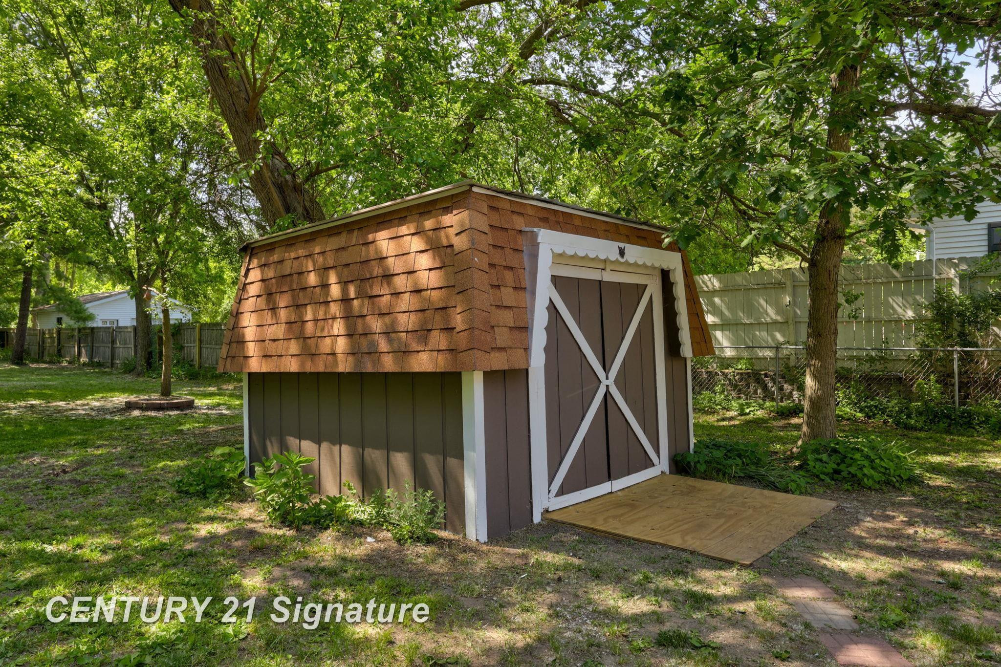 4355 N Michigan Avenue, Saginaw, MI 48604 — Photo 44