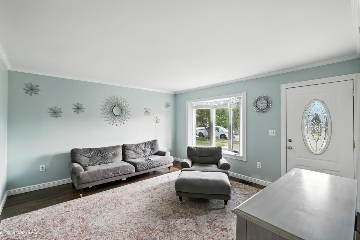 42011 CLAYTON Street, Clinton Twp, MI 48038 — Photo 8