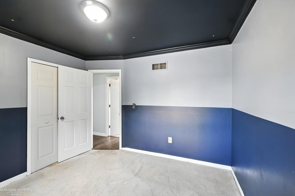 42011 CLAYTON Street, Clinton Twp, MI 48038 — Photo 21