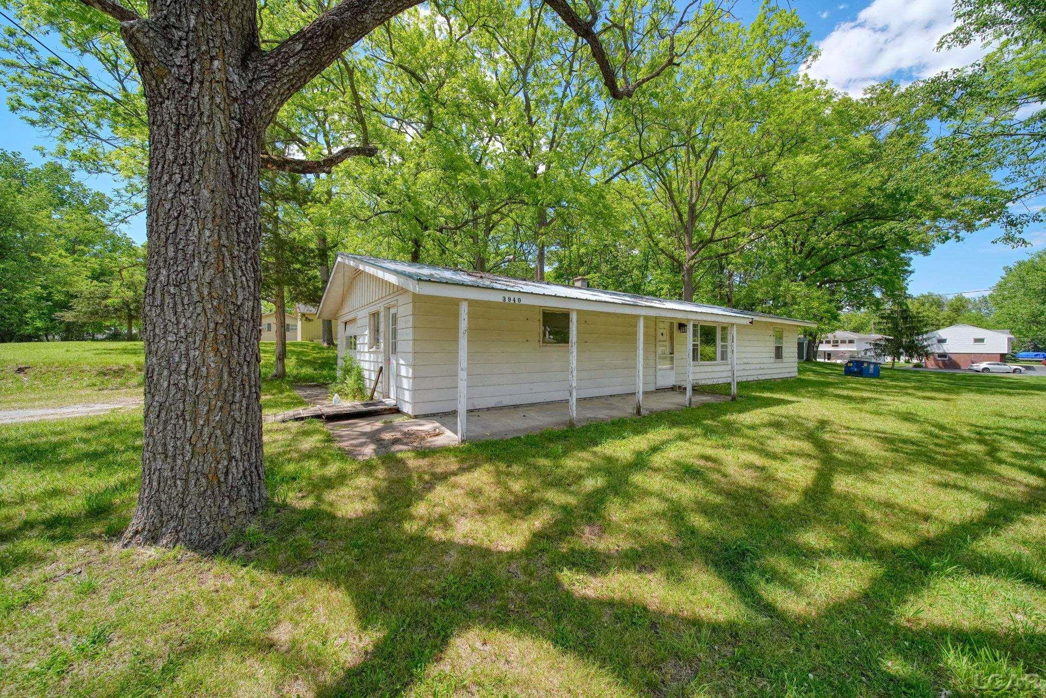 3940 Round Lake Highway, Manitou Beach, MI 49253 — Photo 13