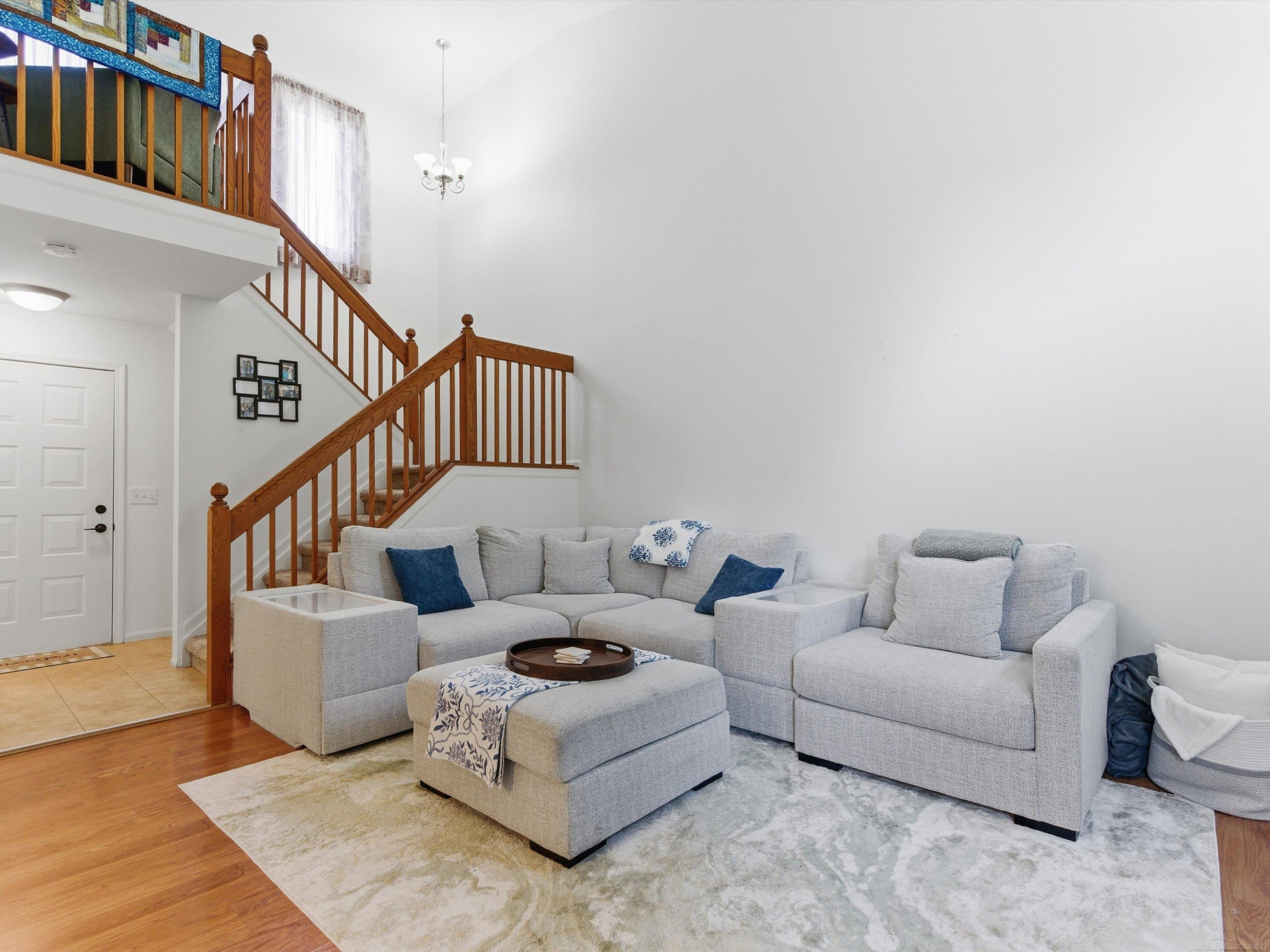 46860 High Meadows Court, Macomb, MI 48044 — Photo 7