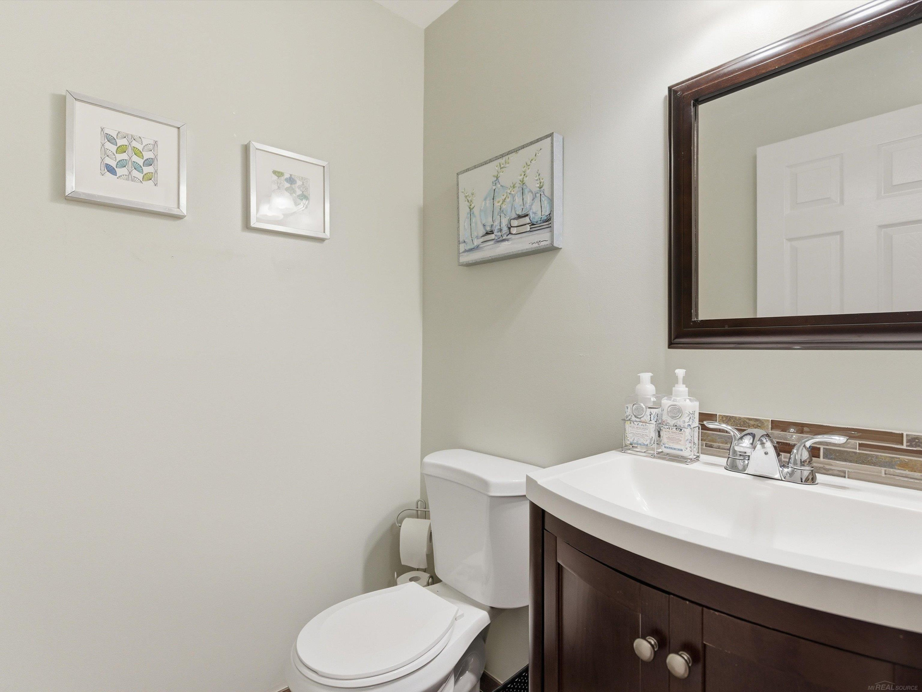 46860 High Meadows Court, Macomb, MI 48044 — Photo 28