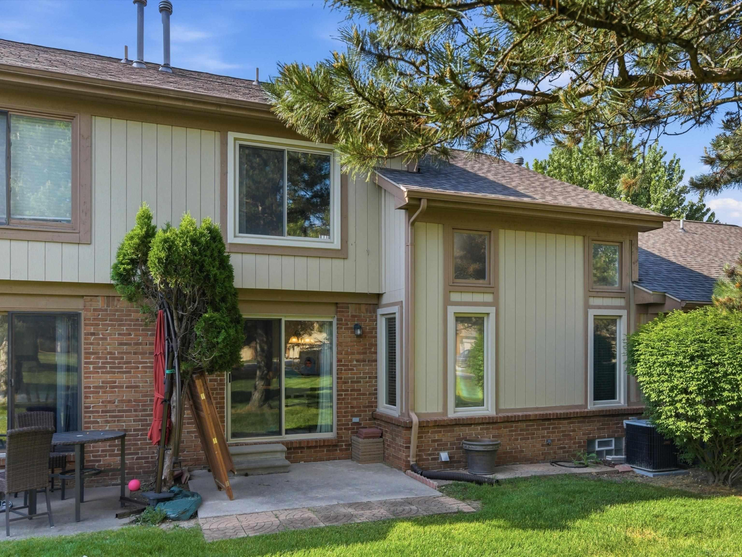 46860 High Meadows Court, Macomb, MI 48044 — Photo 37