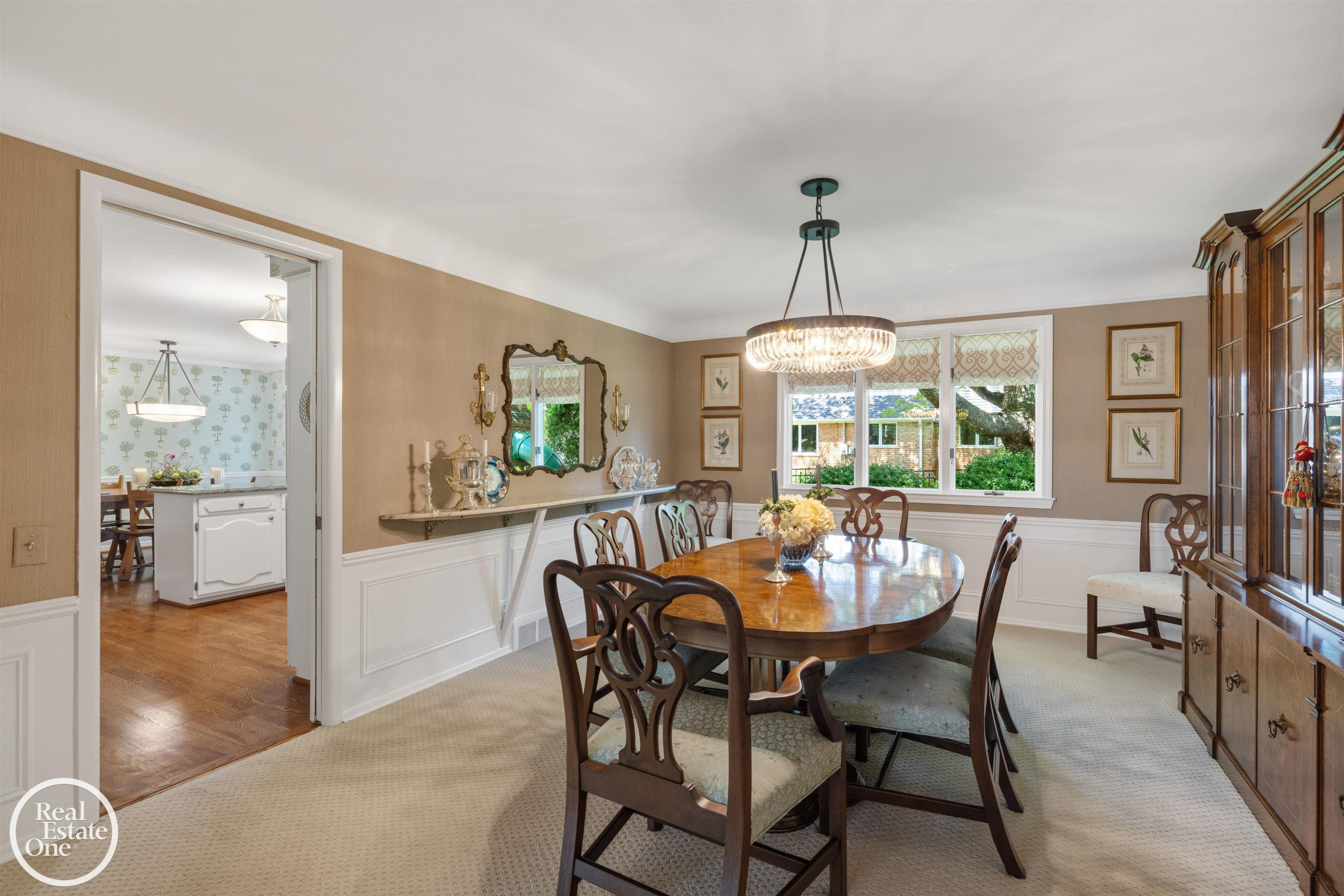 432 Saddle Lane, Grosse Pointe Woods, MI 48236 — Photo 12