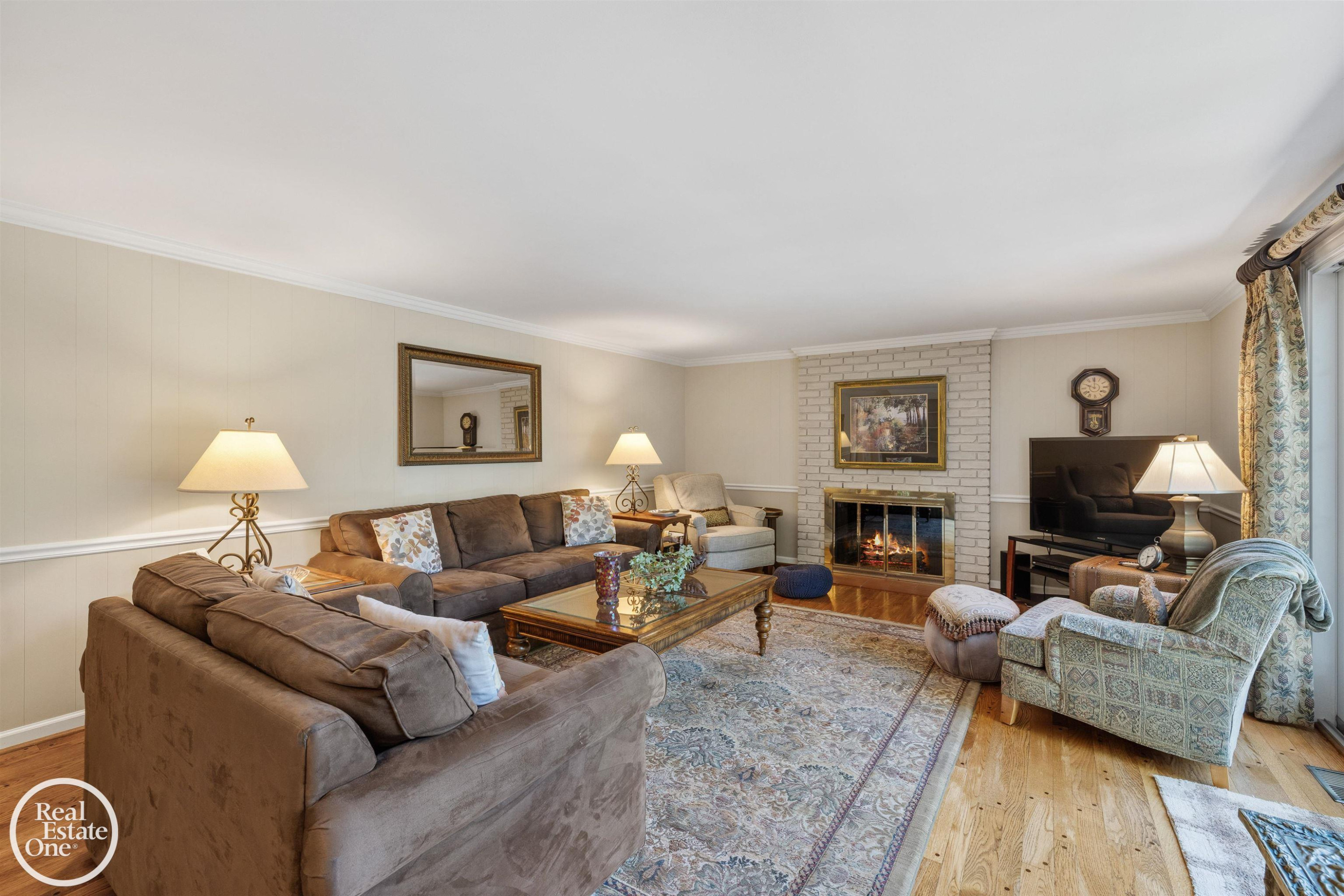 432 Saddle Lane, Grosse Pointe Woods, MI 48236 — Photo 20