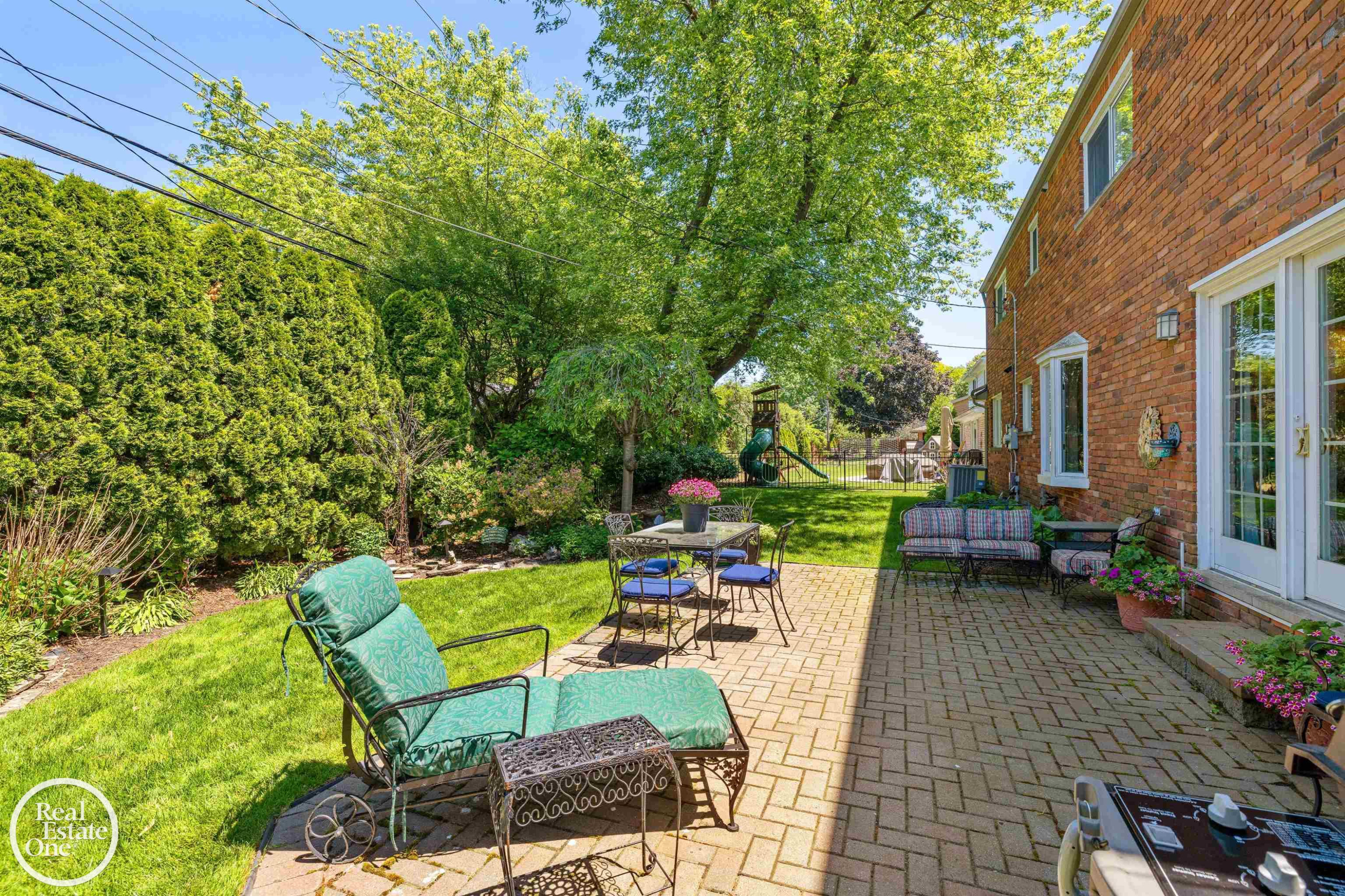 432 Saddle Lane, Grosse Pointe Woods, MI 48236 — Photo 36