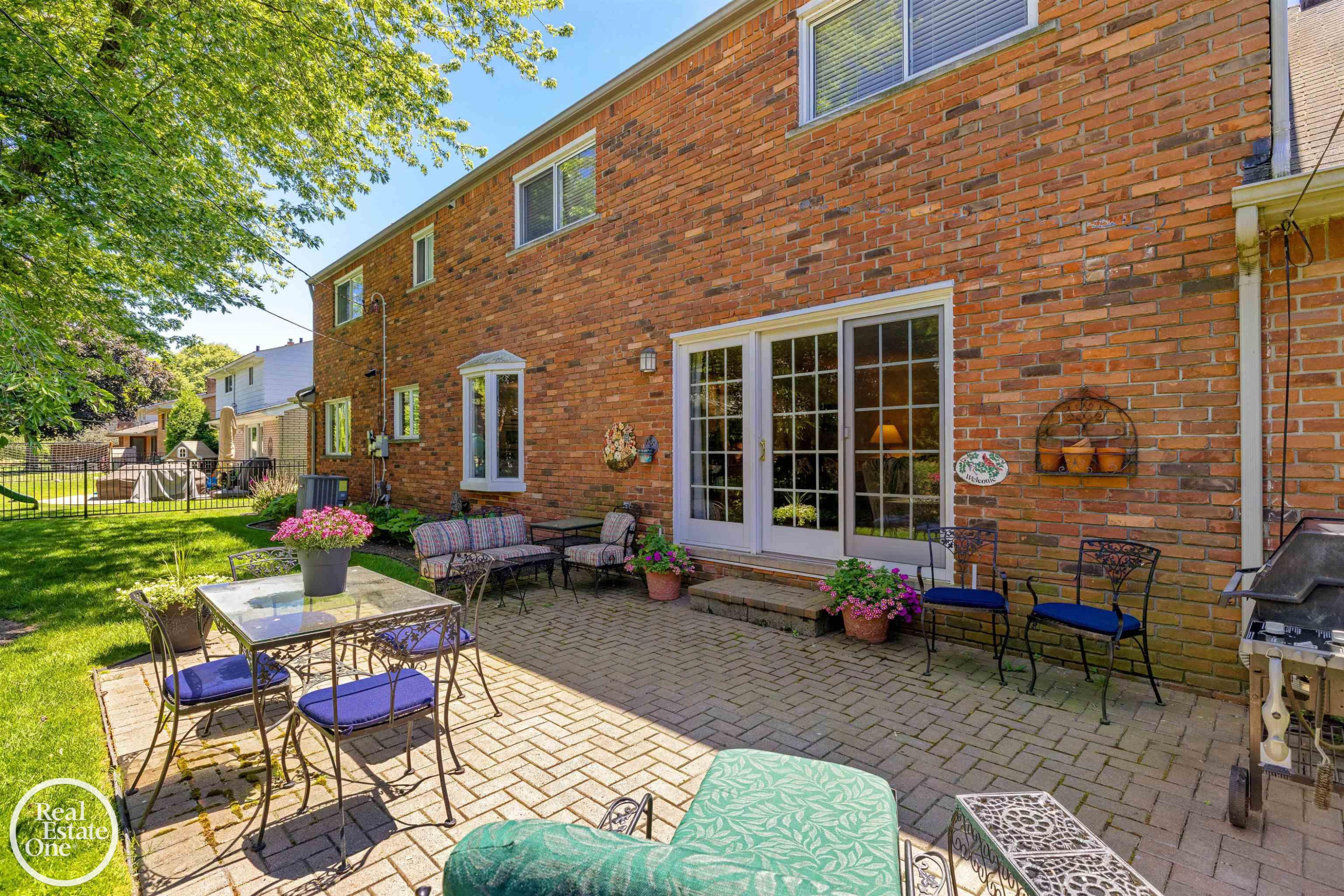 432 Saddle Lane, Grosse Pointe Woods, MI 48236 — Photo 39