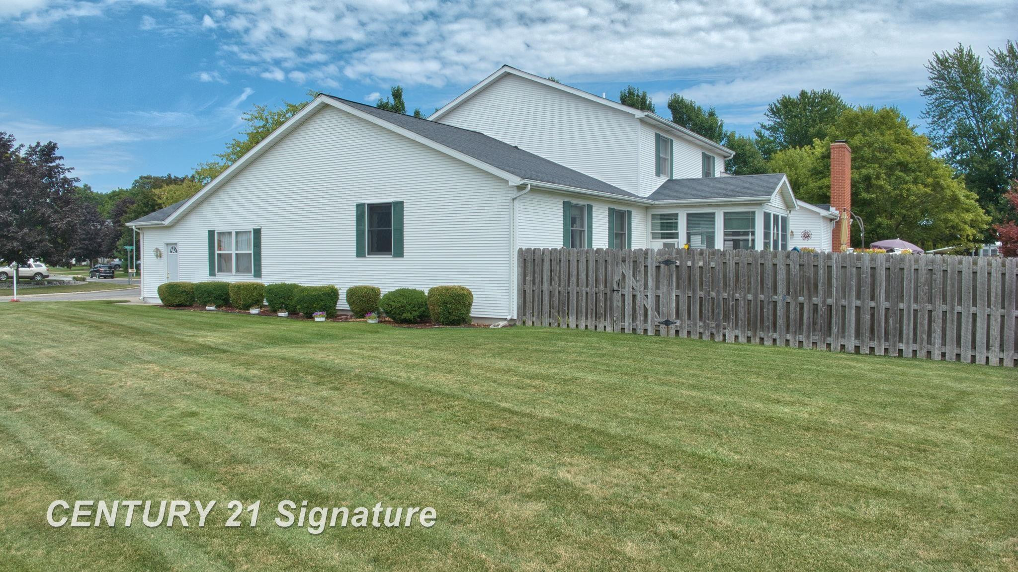 4407 Spurwood Drive, Saginaw, MI 48603 — Photo 11