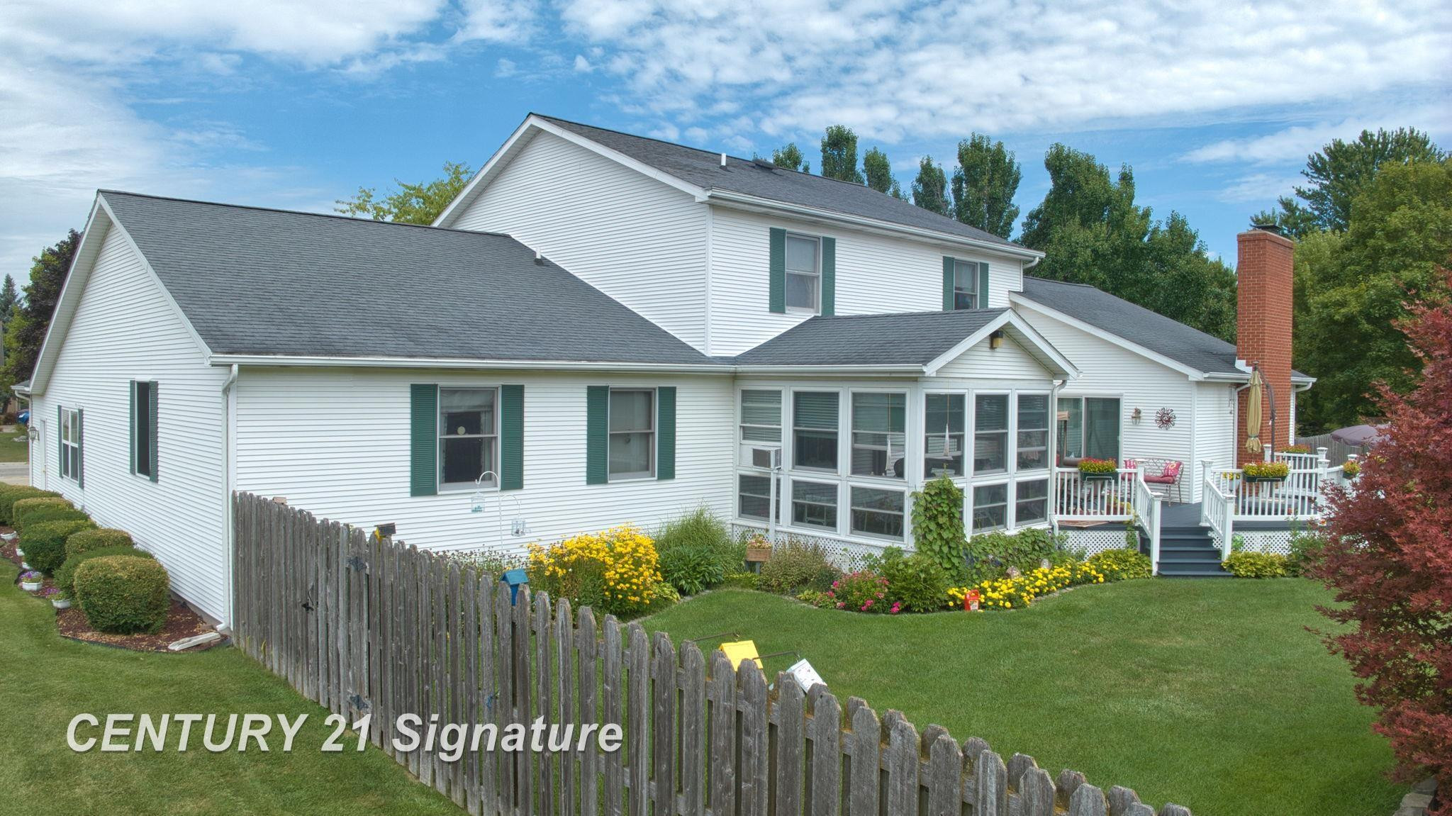 4407 Spurwood Drive, Saginaw, MI 48603 — Photo 12