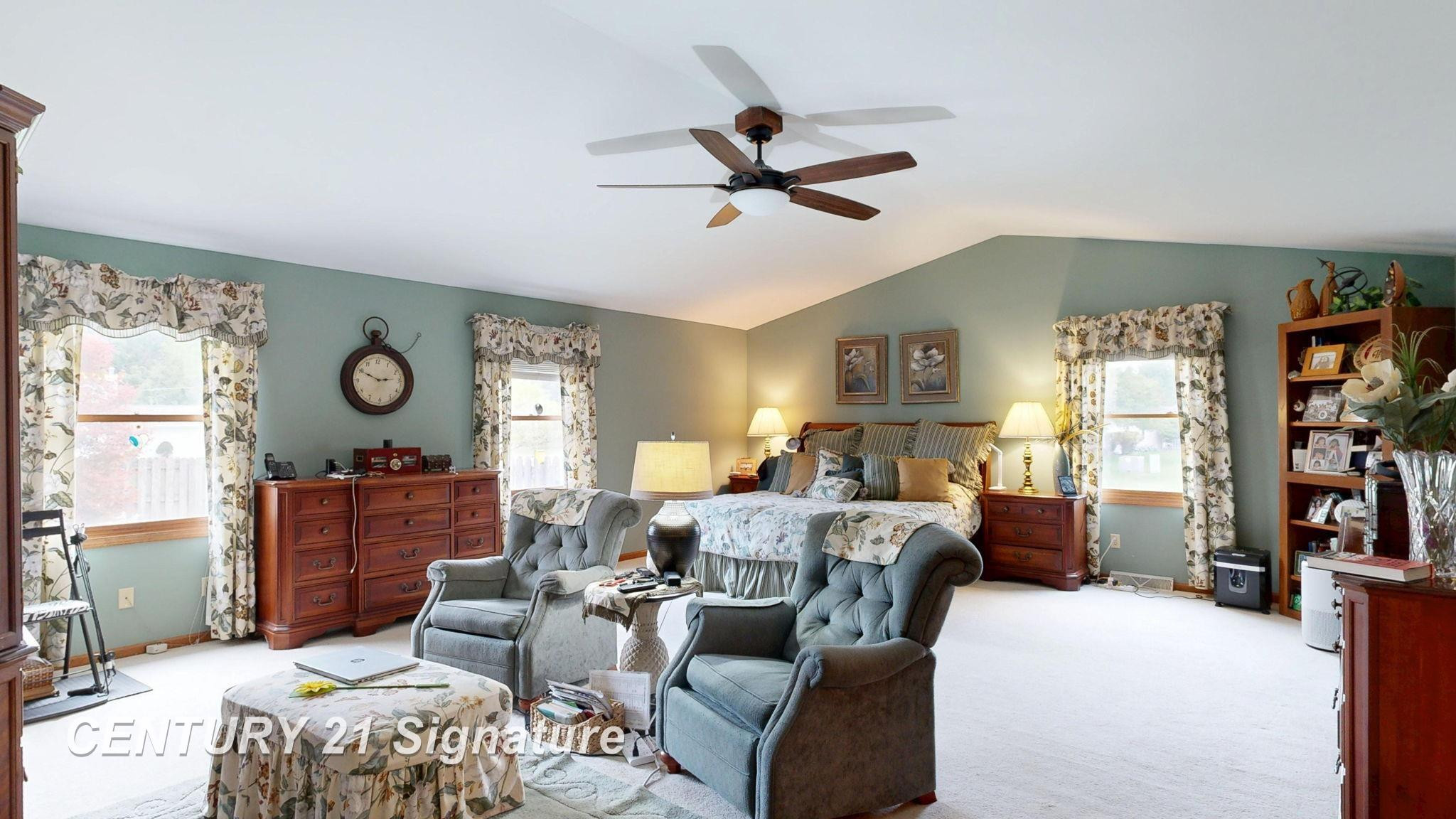 4407 Spurwood Drive, Saginaw, MI 48603 — Photo 56