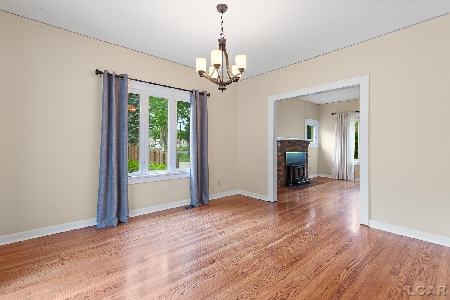 925 Lincoln Avenue, Adrian, MI 49221 — Photo 13