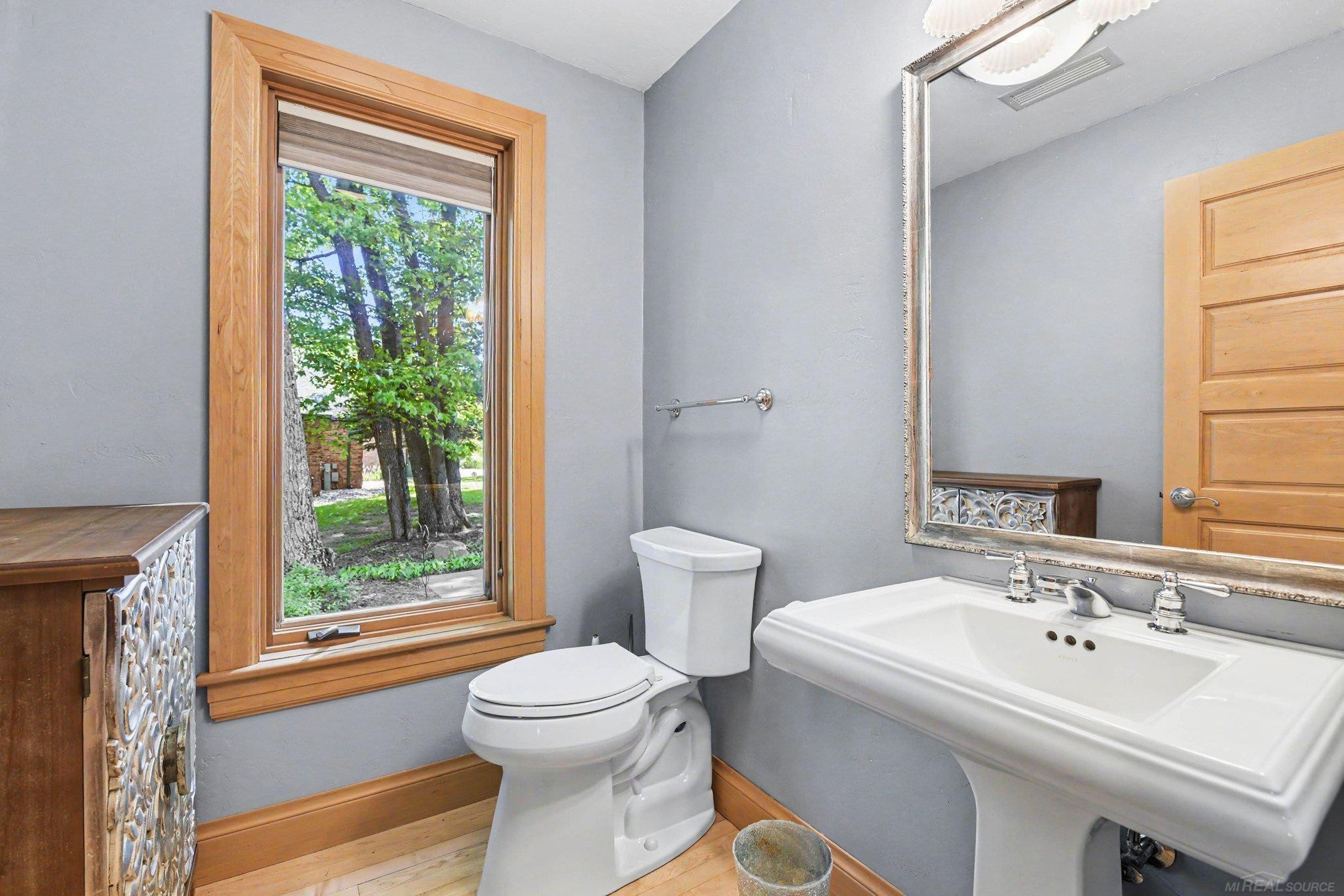 N3870 N Grand Oak Drive, Iron Mountain, MI 49801 — Photo 14