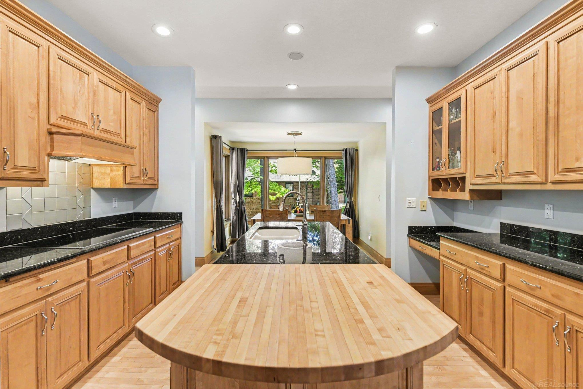 N3870 N Grand Oak Drive, Iron Mountain, MI 49801 — Photo 17