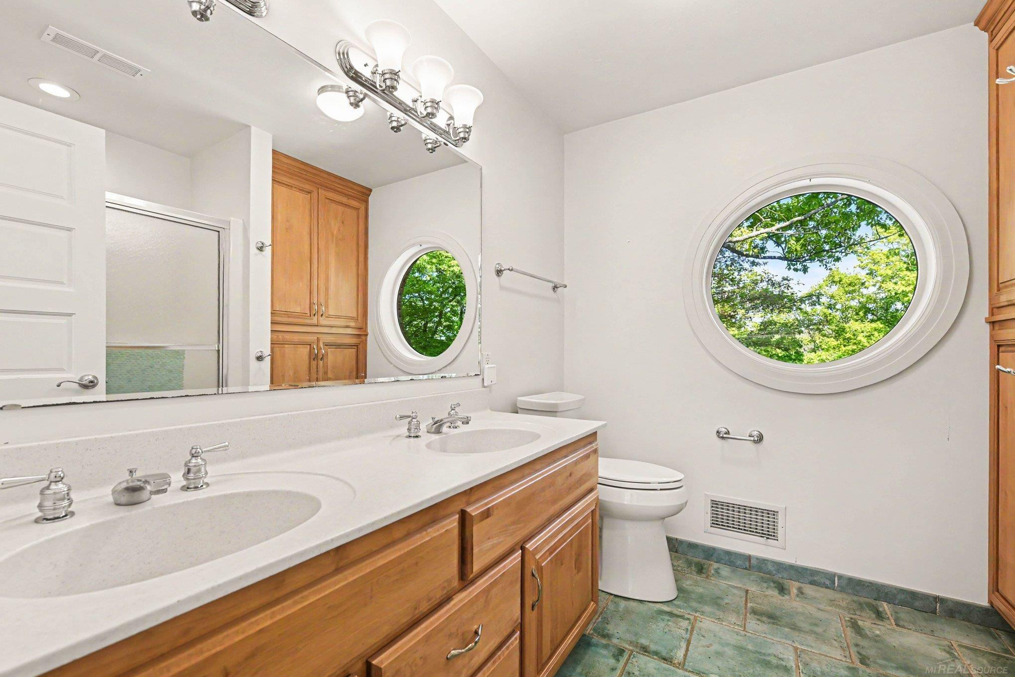 N3870 N Grand Oak Drive, Iron Mountain, MI 49801 — Photo 30
