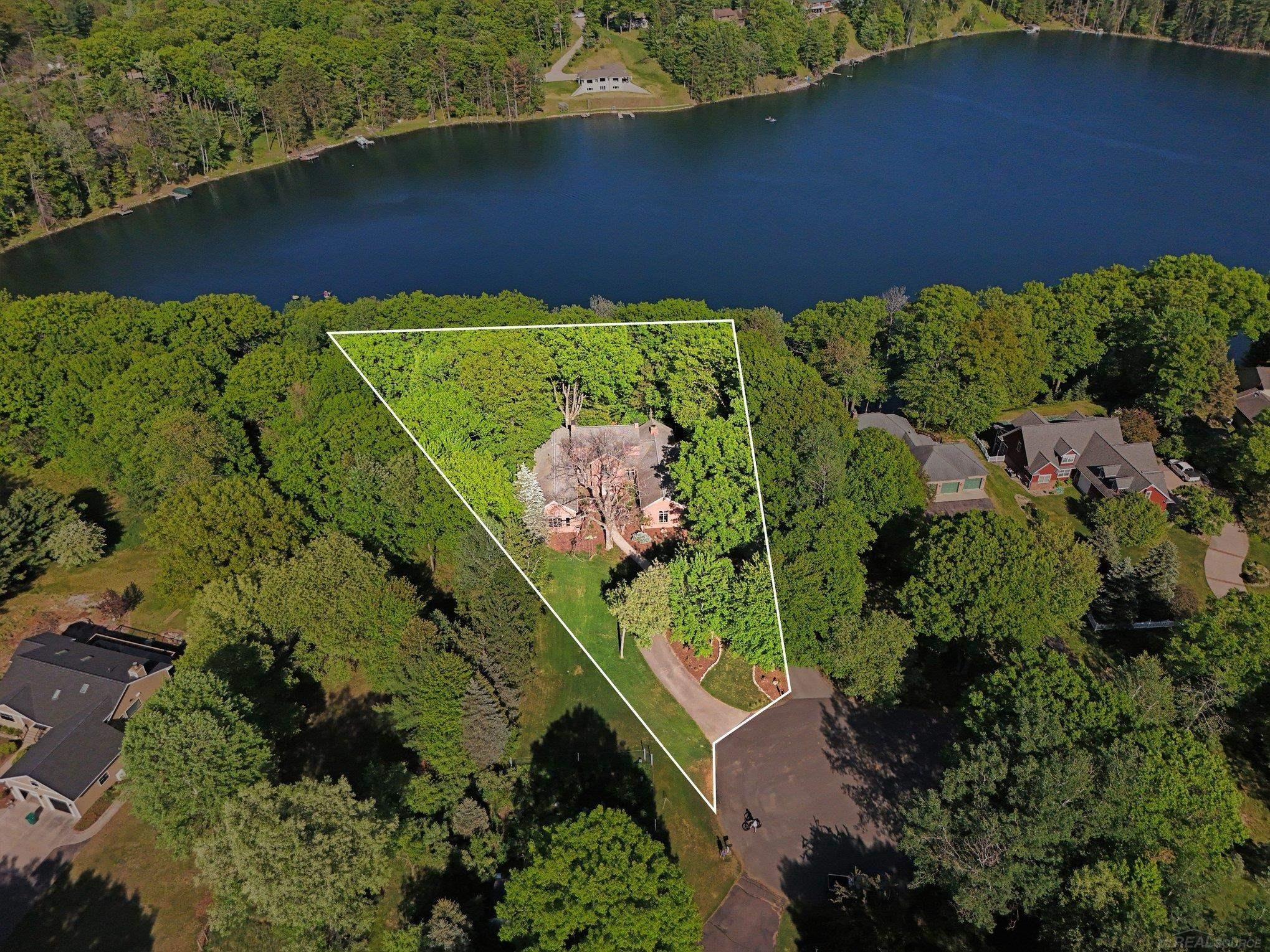 N3870 N Grand Oak Drive, Iron Mountain, MI 49801 — Photo 60