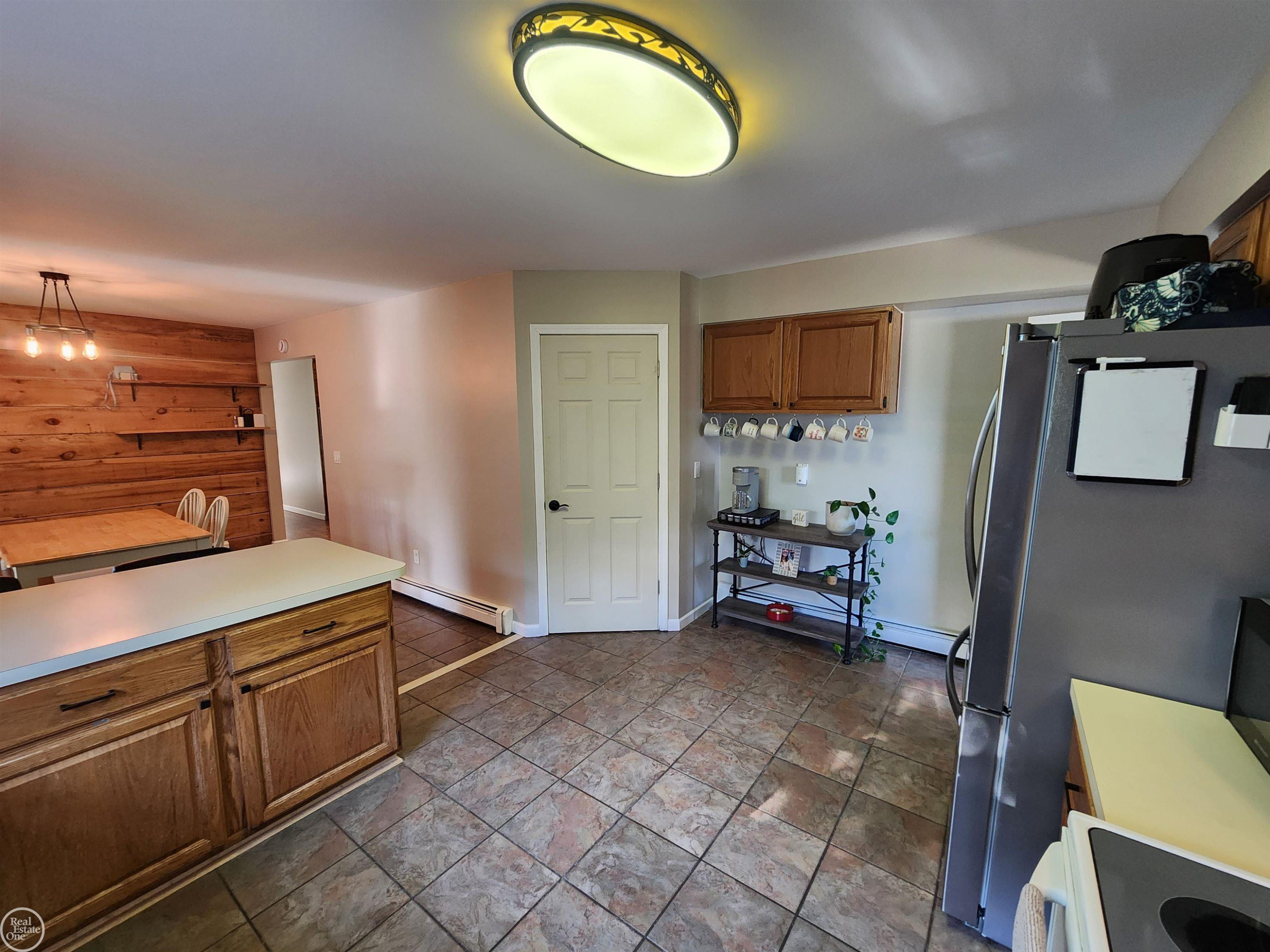2919 Eastland Drive, Port Huron, MI 48060 — Photo 19