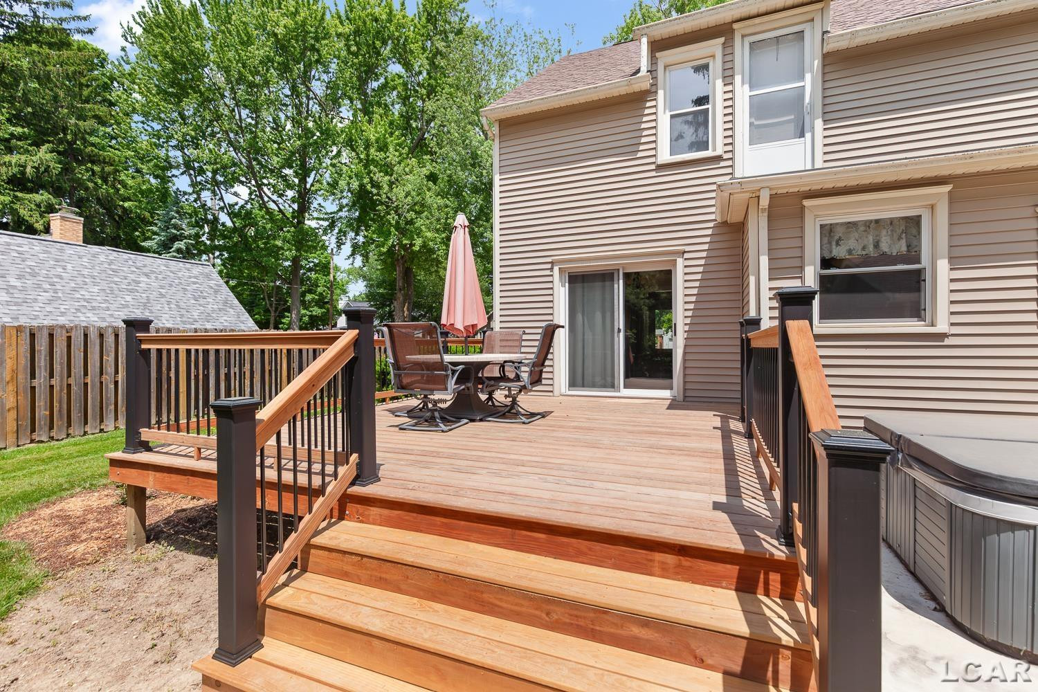 925 Lincoln Avenue, Adrian, MI 49221 — Photo 30