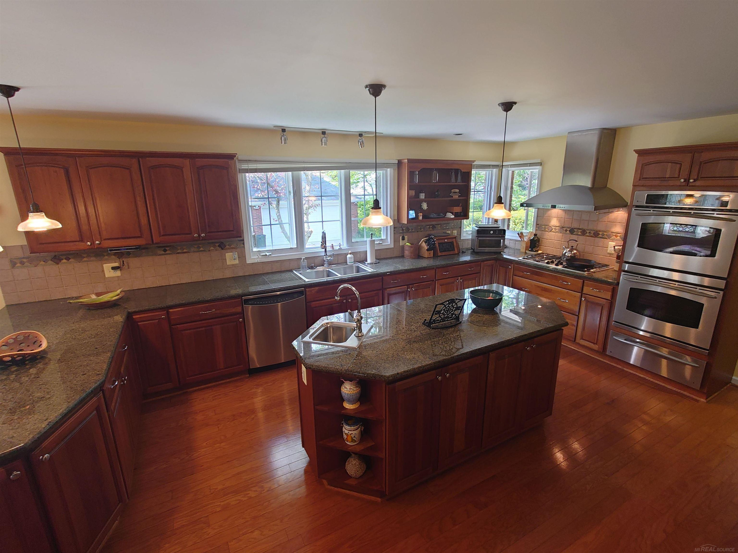 130 S Wilson Boulevard, Mount Clemens, MI 48043 — Photo 8
