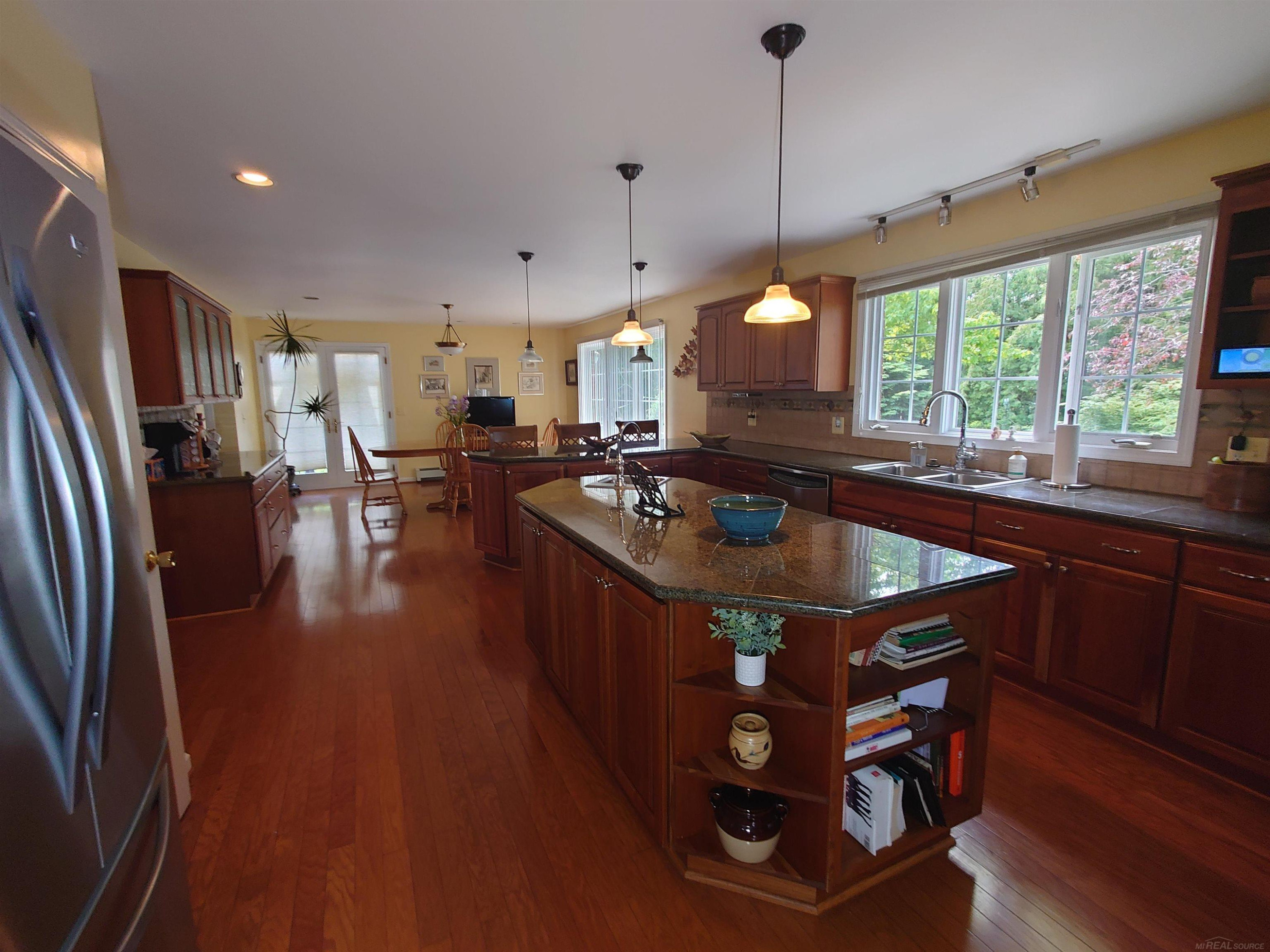 130 S Wilson Boulevard, Mount Clemens, MI 48043 — Photo 9