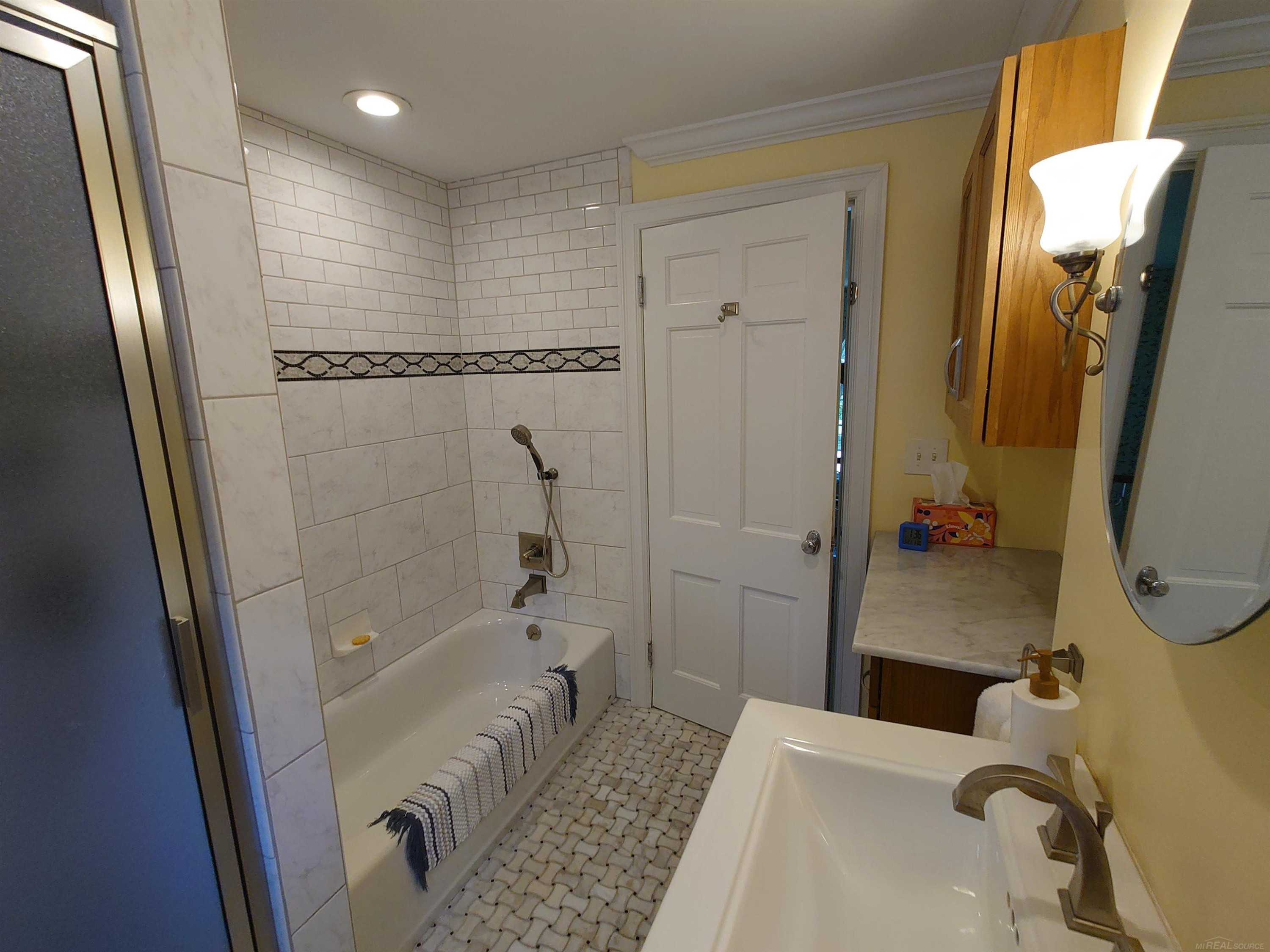 130 S Wilson Boulevard, Mount Clemens, MI 48043 — Photo 54