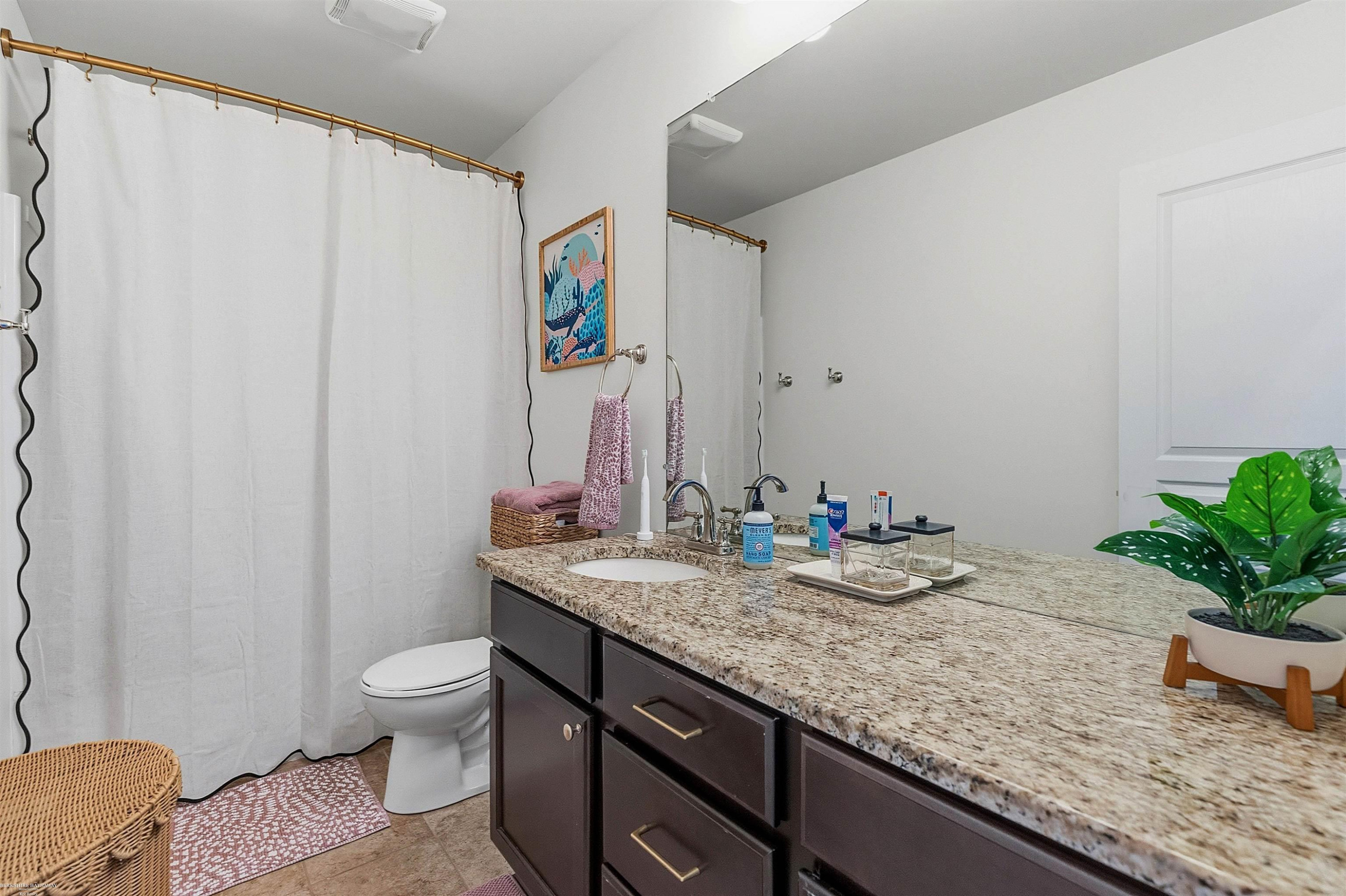 49410 Camarosa Lane, MI 48044 — Photo 39