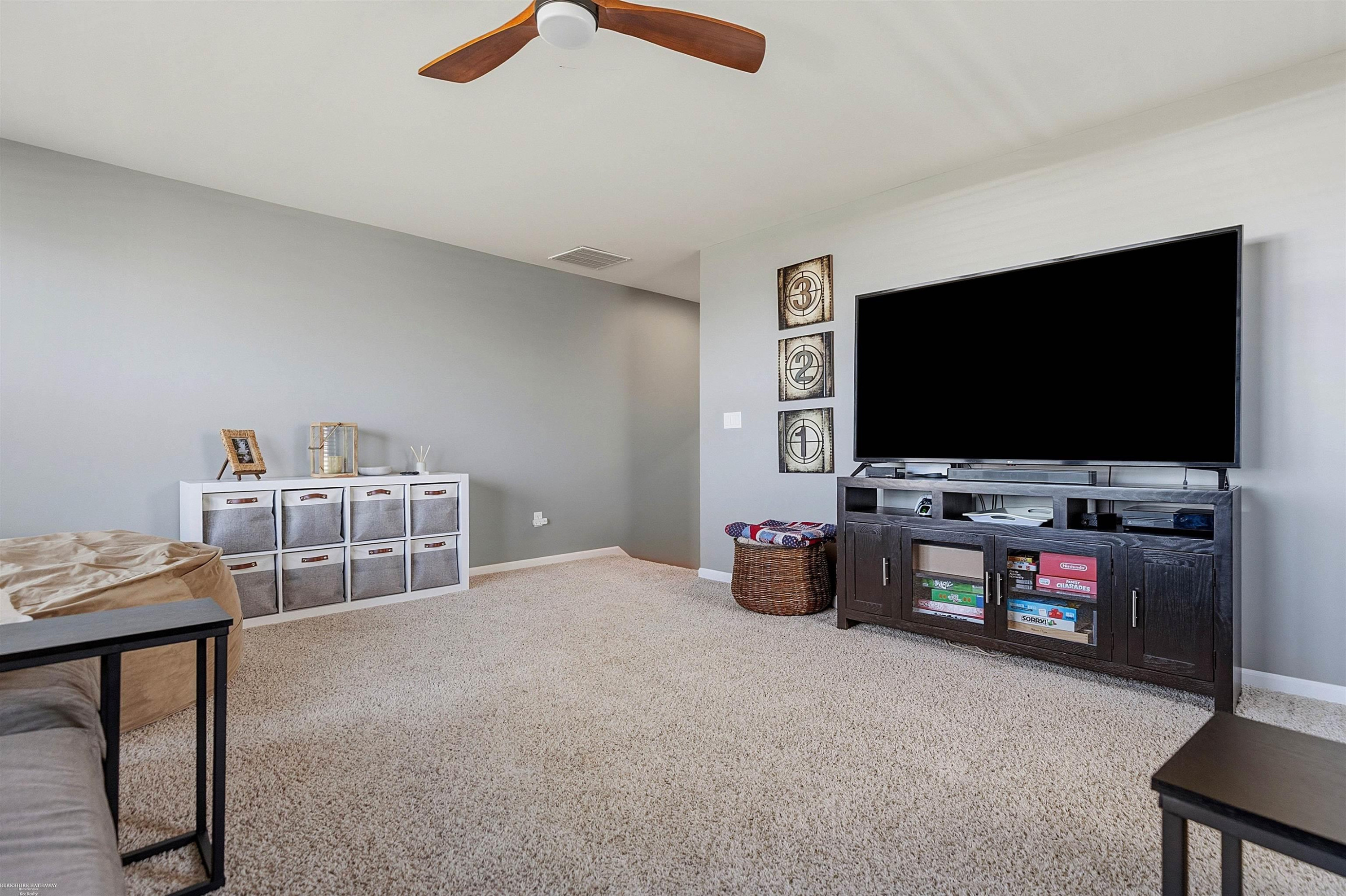 49410 Camarosa Lane, MI 48044 — Photo 42