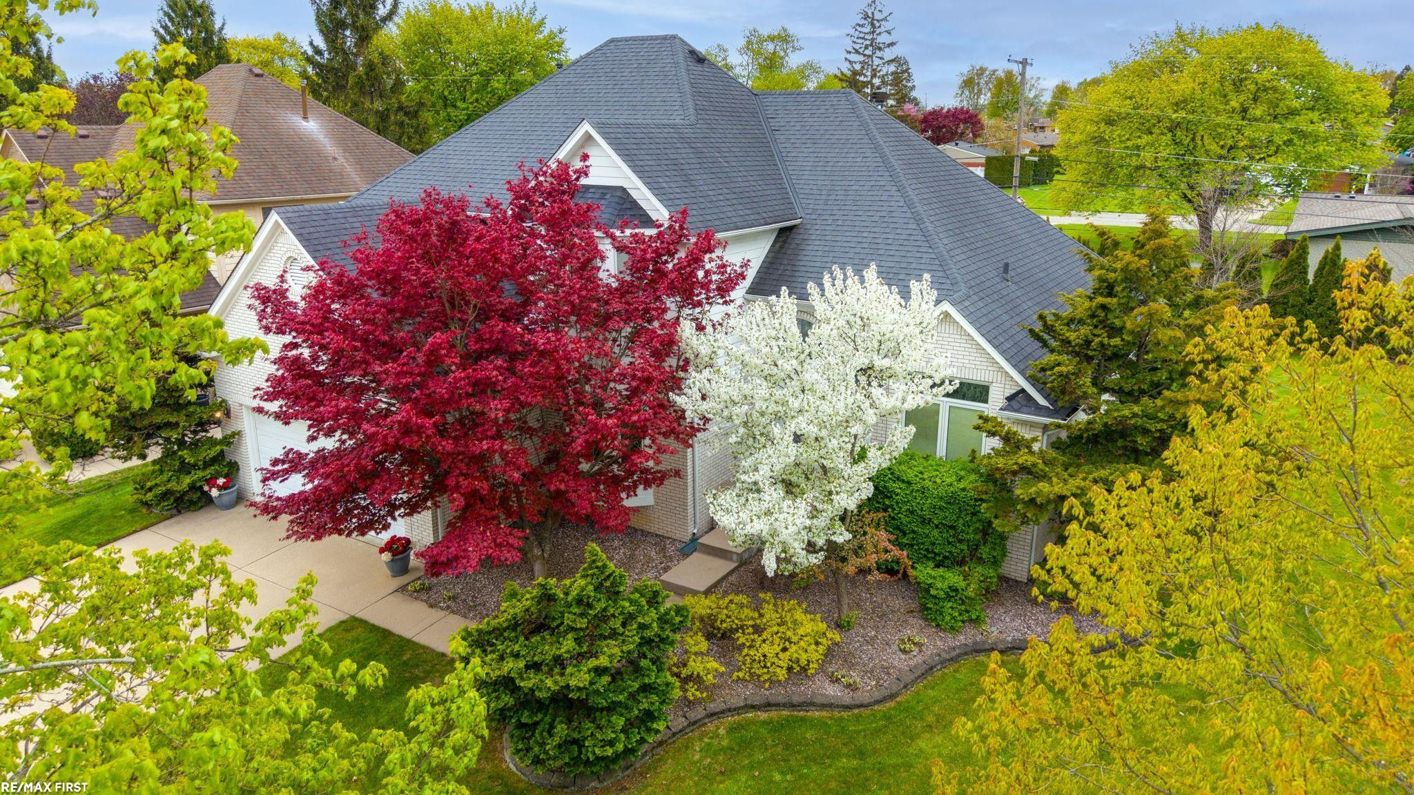 51205 Christine Court, Shelby Twp, MI 48316 — Photo 9