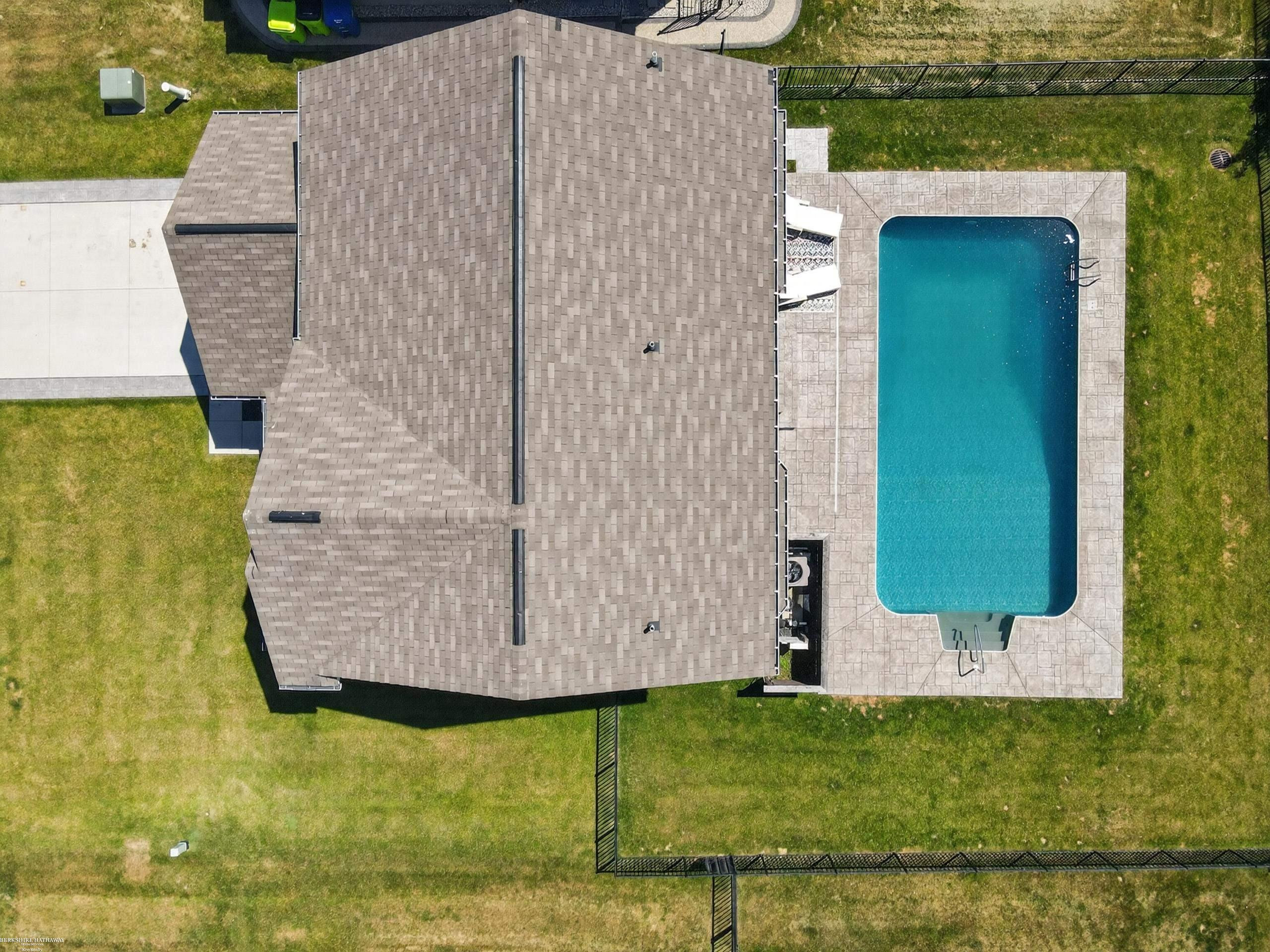 51491 Water Mark Drive, 21, Macomb, MI 48042 — Photo 4