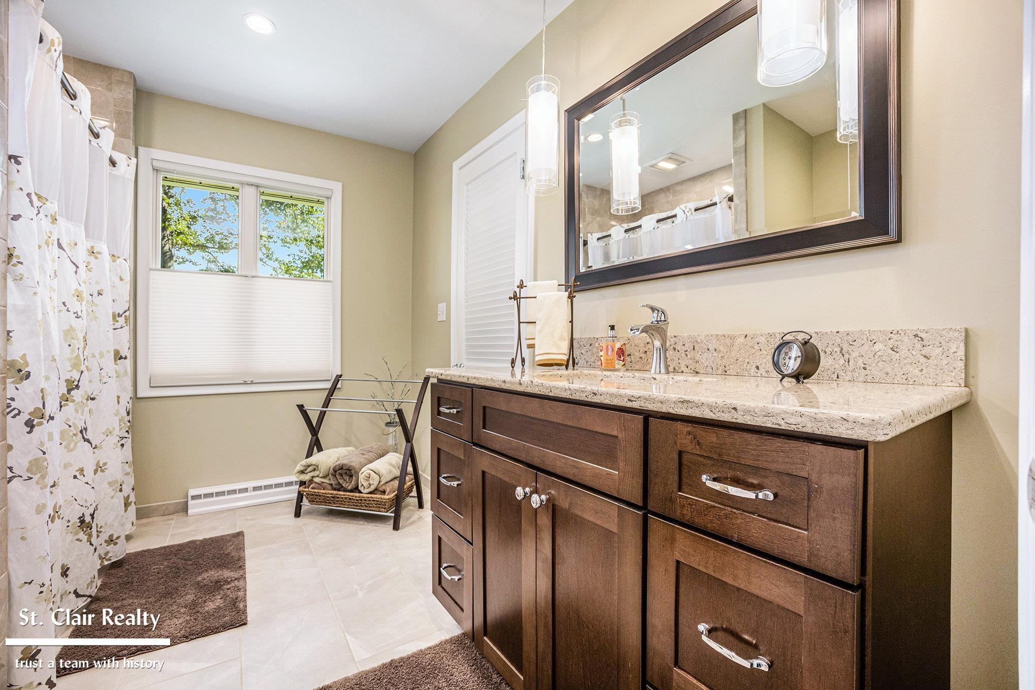 983 N Riverside Avenue, MI 48079 — Photo 26