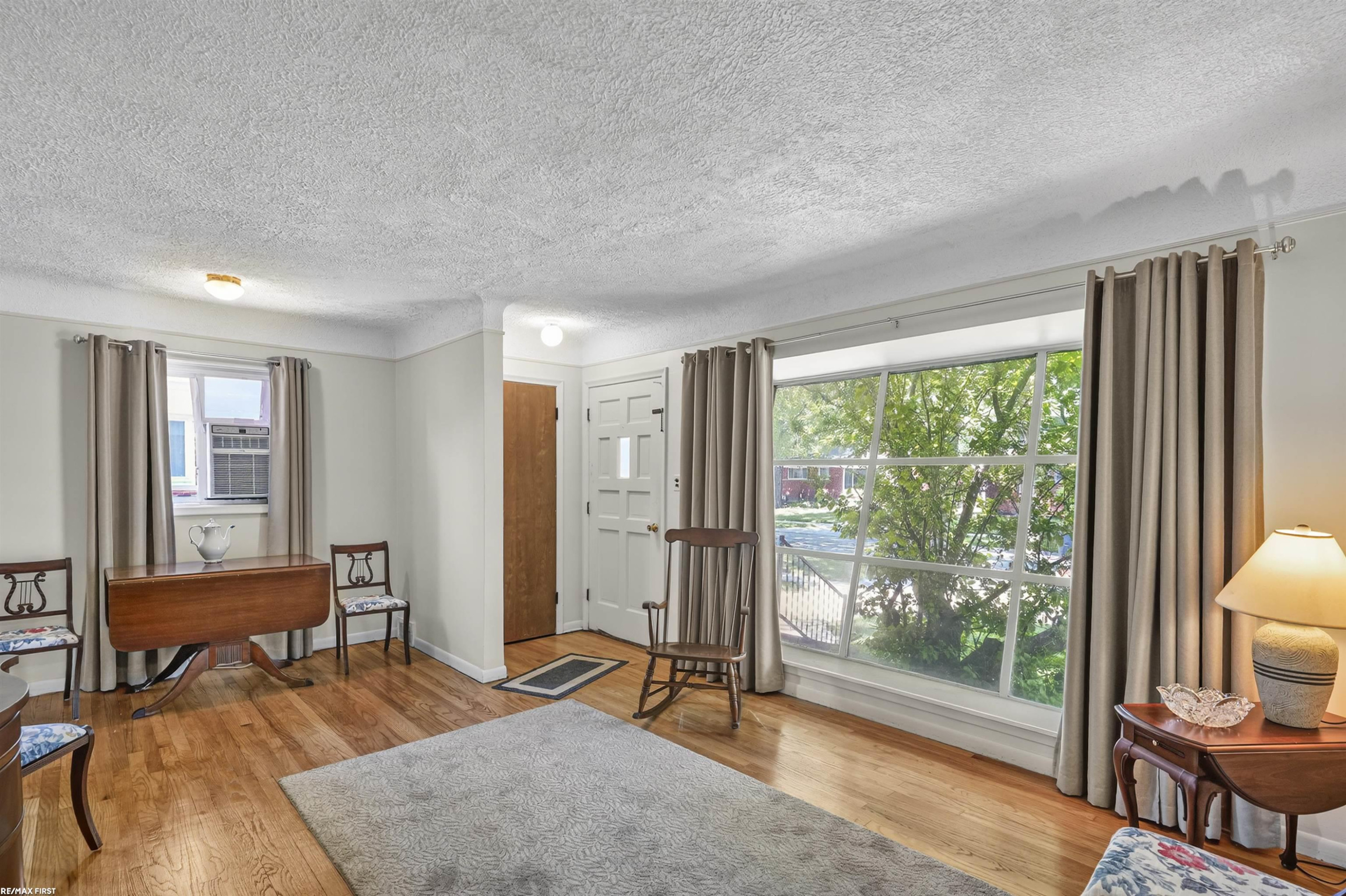 21442 Share Street, Saint Clair Shores, MI 48082 — Photo 2