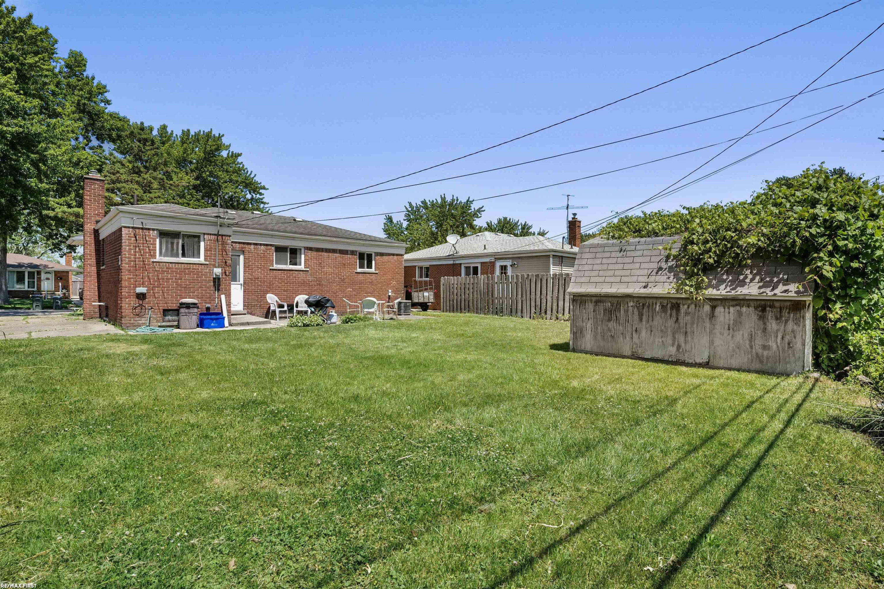 21442 Share Street, Saint Clair Shores, MI 48082 — Photo 18