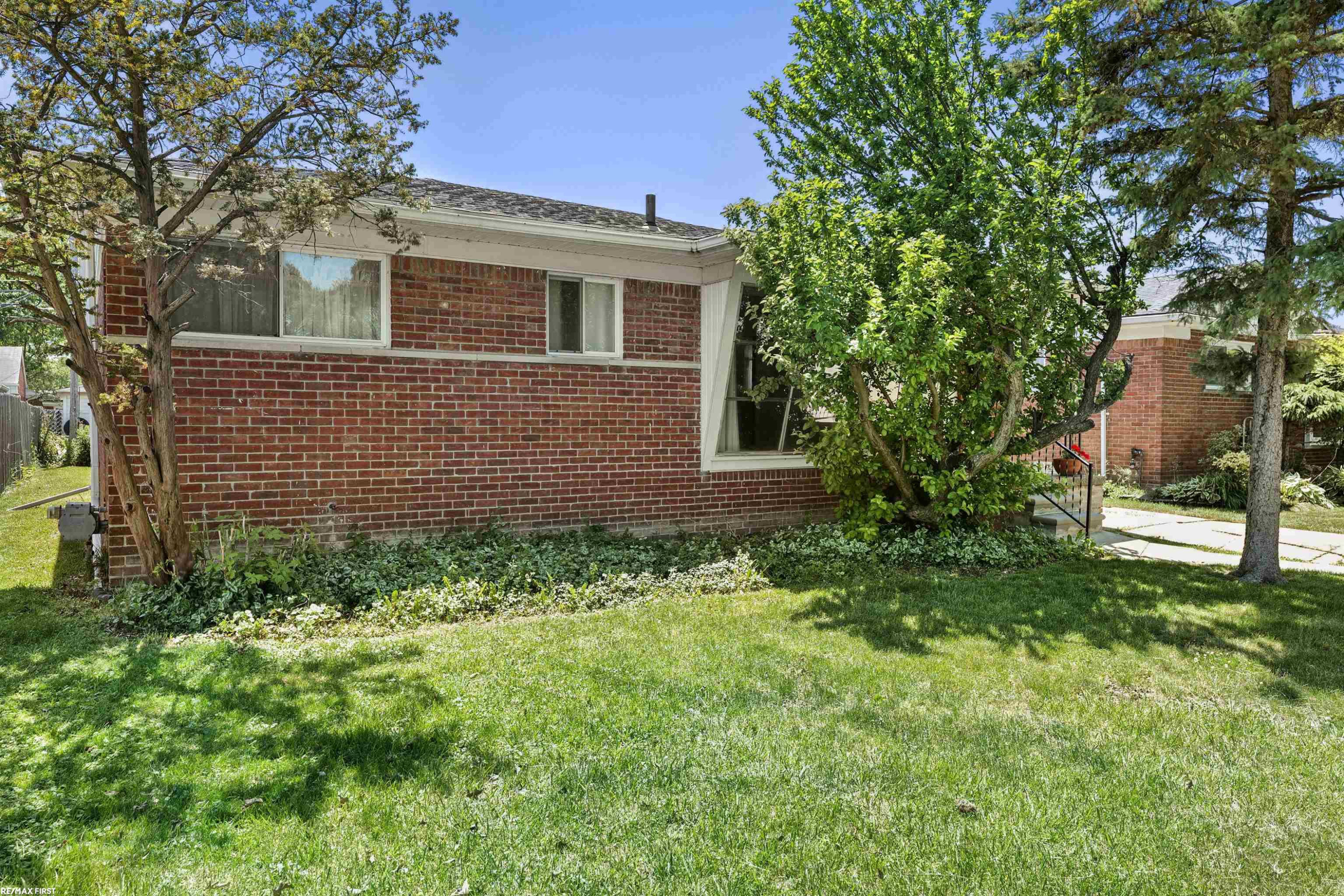 21442 Share Street, Saint Clair Shores, MI 48082 — Photo 19